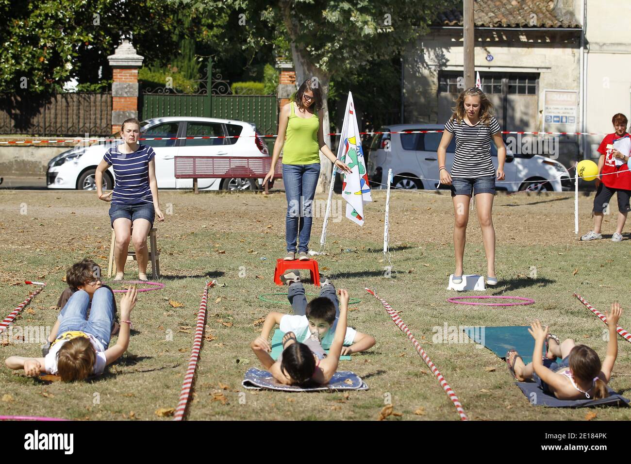 Physical Education Teachers High Resolution Stock Photography And Images Alamy Physical Education Teachers High Resolution Stock Photography And Images Alamy