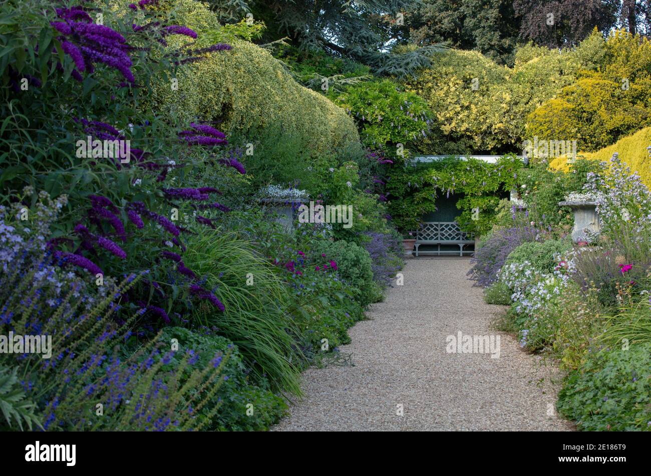 Herbaceous Borders High Resolution Stock Photography and Images - Alamy