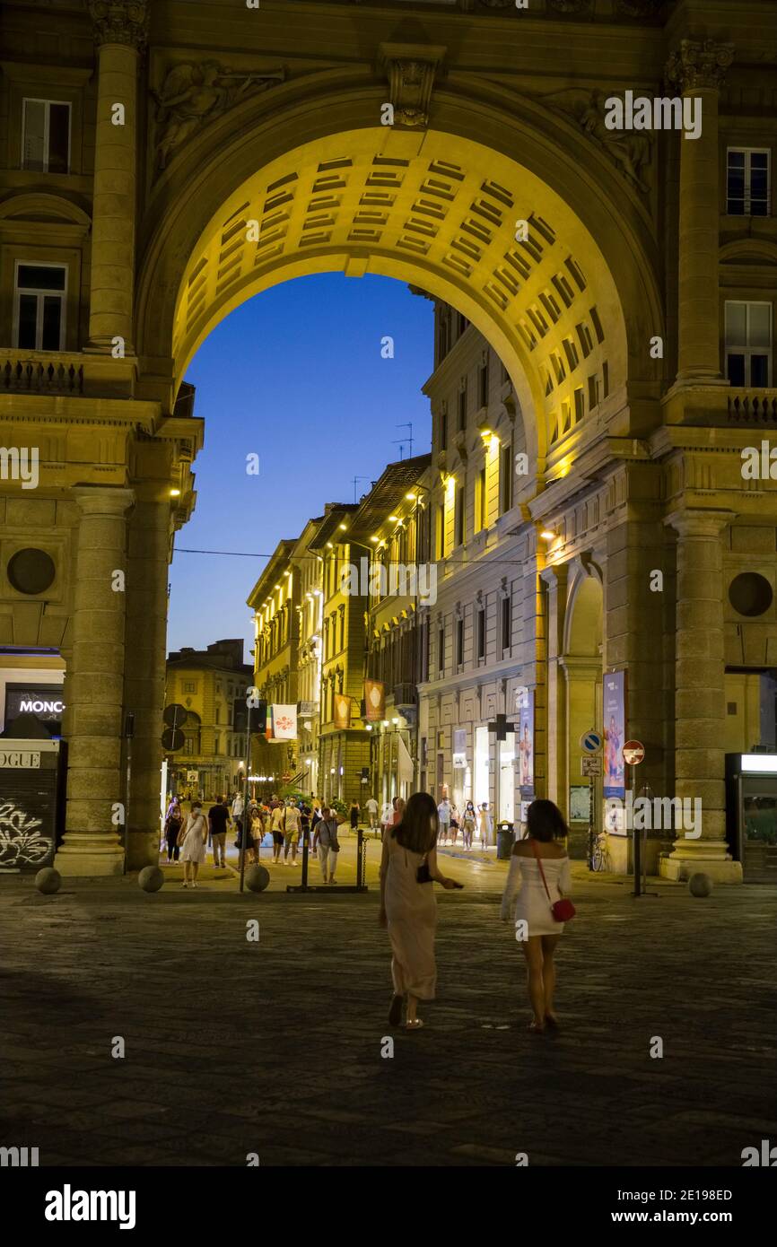 Italy, Tuscany: Florence (Firenze in Italian). 'Piazza della Repubblica' square at night Stock Photo