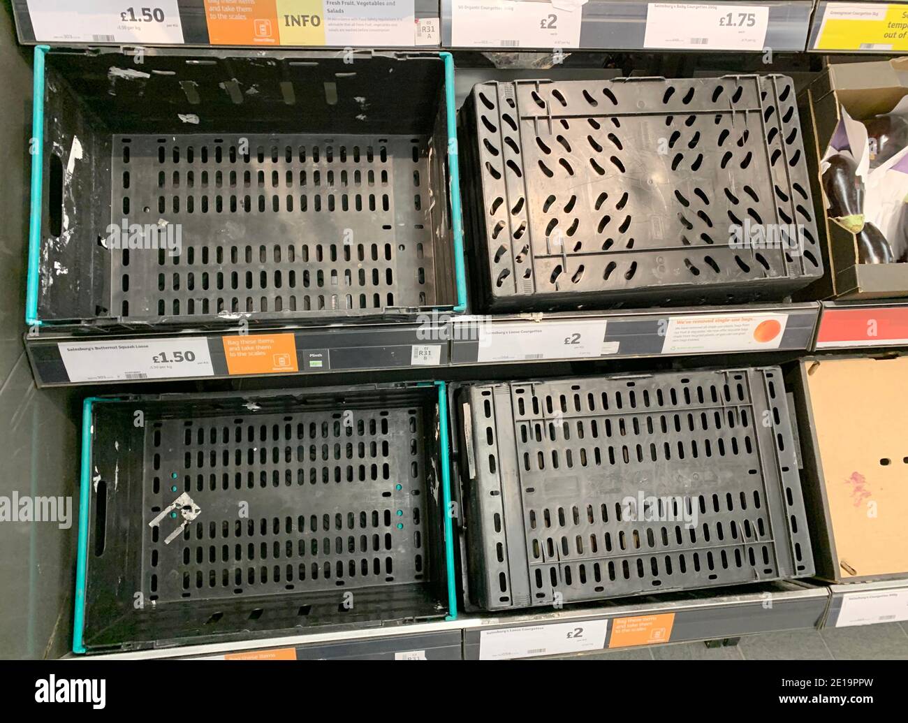 Haverhill, Suffolk UK. 5th January 2021.Empty shelves in Sainsburys during the Coronavirus pandemic. Credit: Headlinephoto/Alamy Live News. Stock Photo