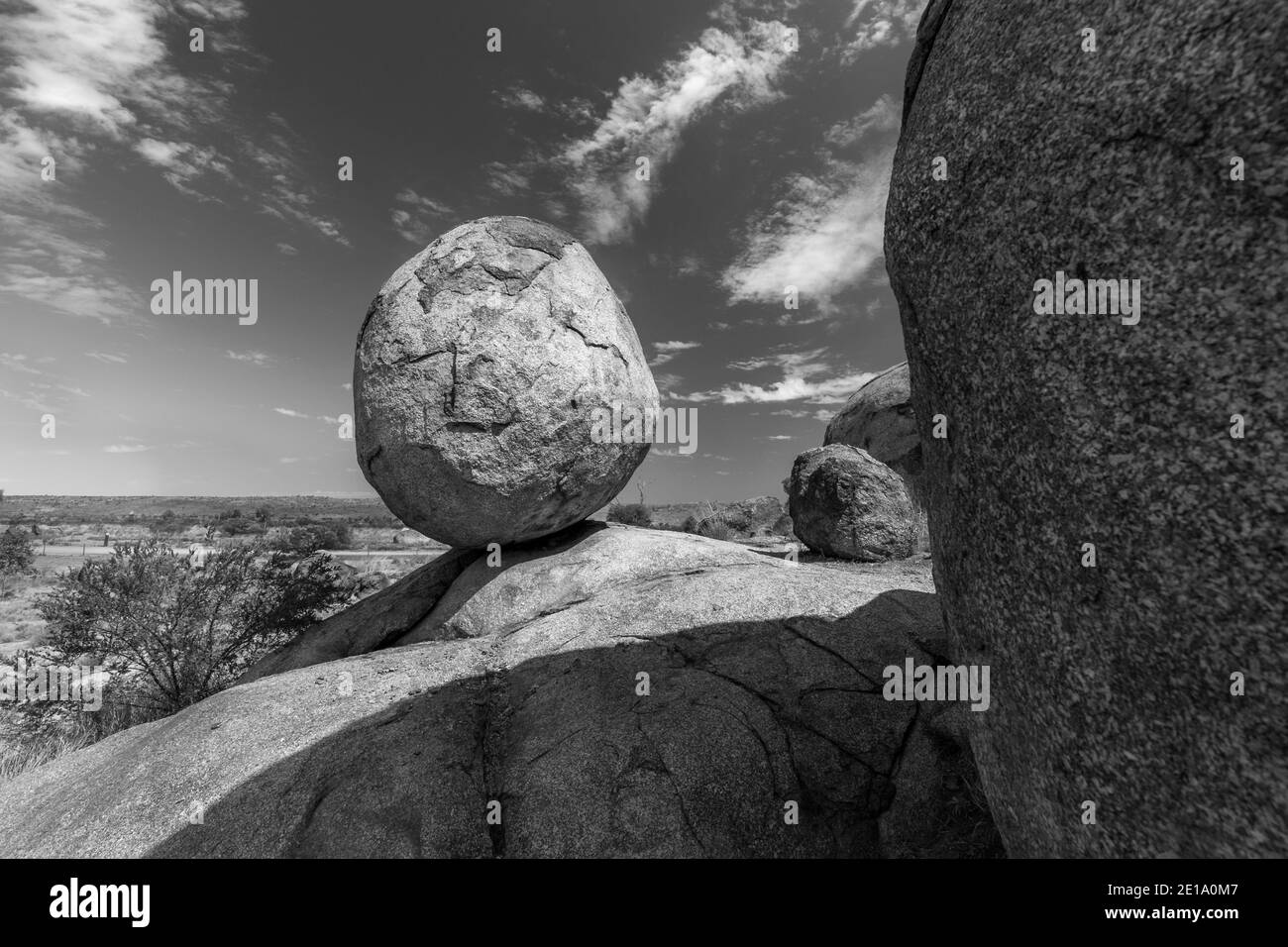 Australia desert rock Black and White Stock Photos & Images - Alamy
