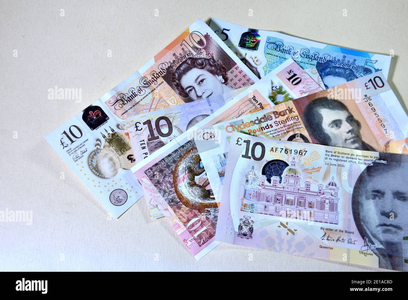Cash, money, paper money pound sterling both English and Scottish notes, Great Britain, British Stock Photo