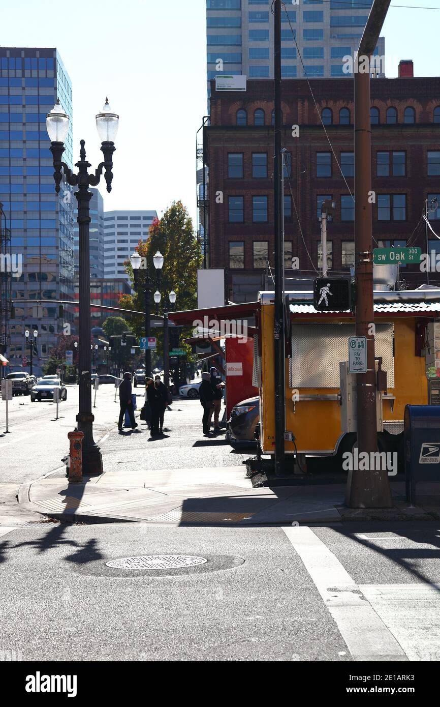 Portland, Oregon - 0ct, 26, 2020: Editorial image - General View of food carts in downtown Portland in the fall. Stock Photo