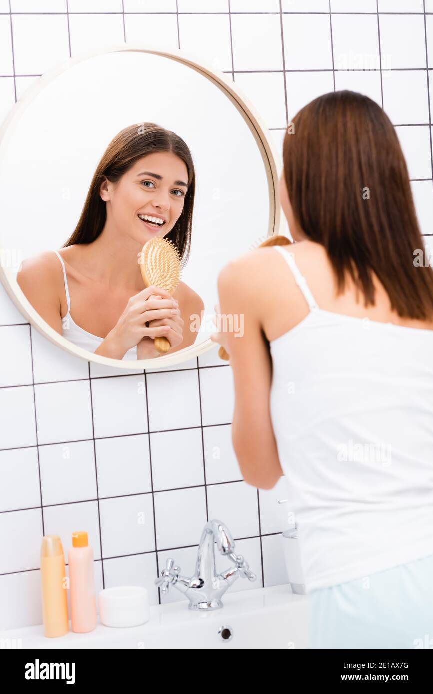 Singing Into Hairbrush High Resolution Stock Photography and Images - Alamy