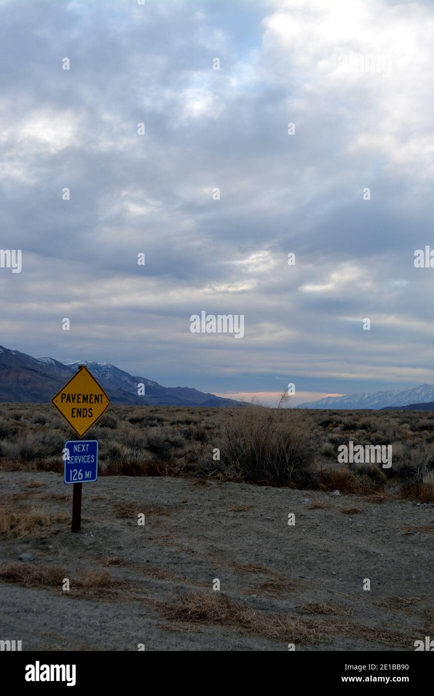Death valley road sign hi-res stock photography and images - Alamy