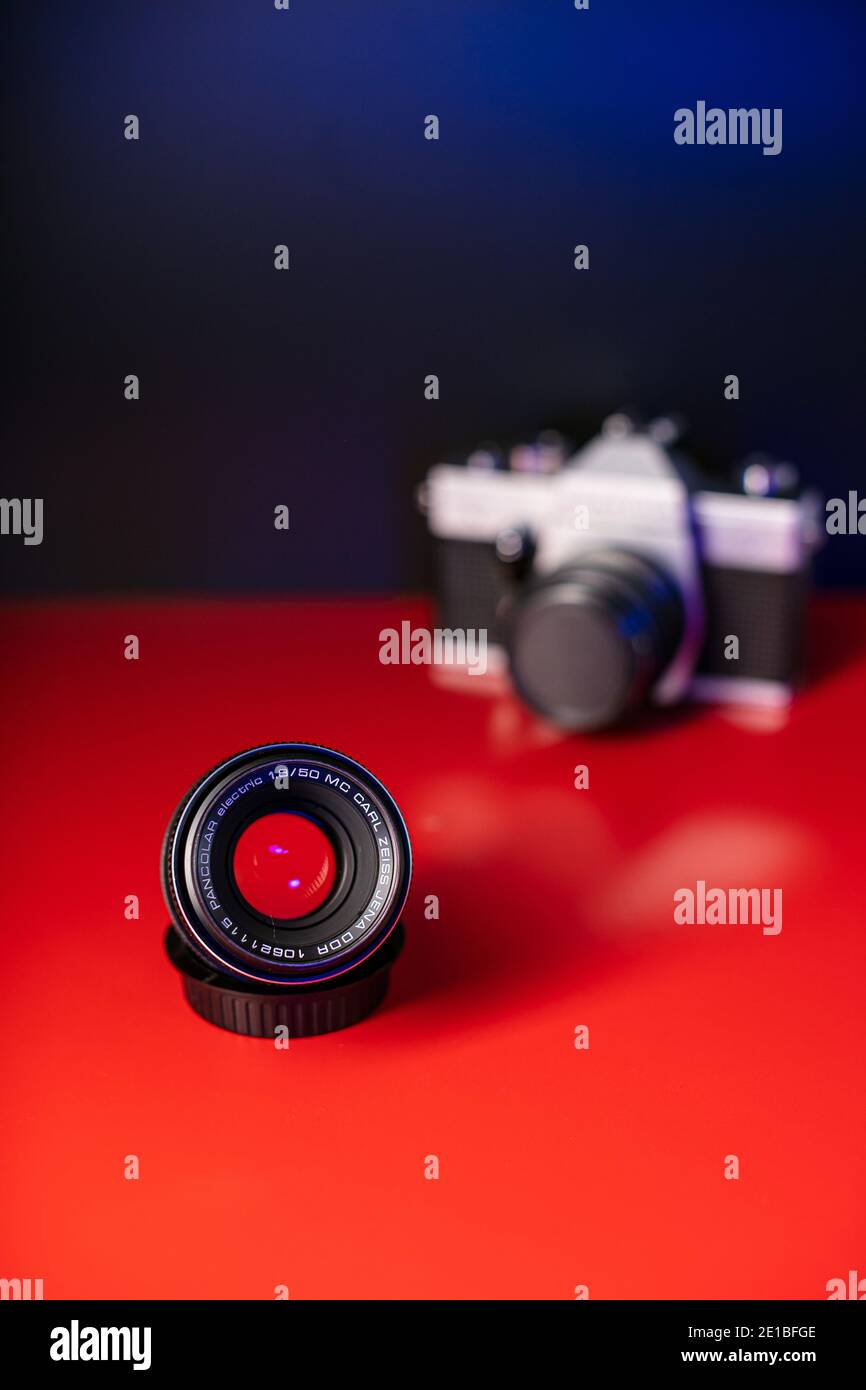 Vintage lenses. Manual focus lenses Stock Photo Alamy