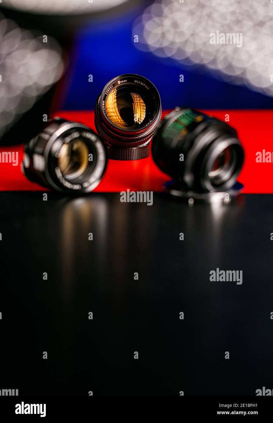 Vintage lenses. Manual focus lenses Stock Photo Alamy