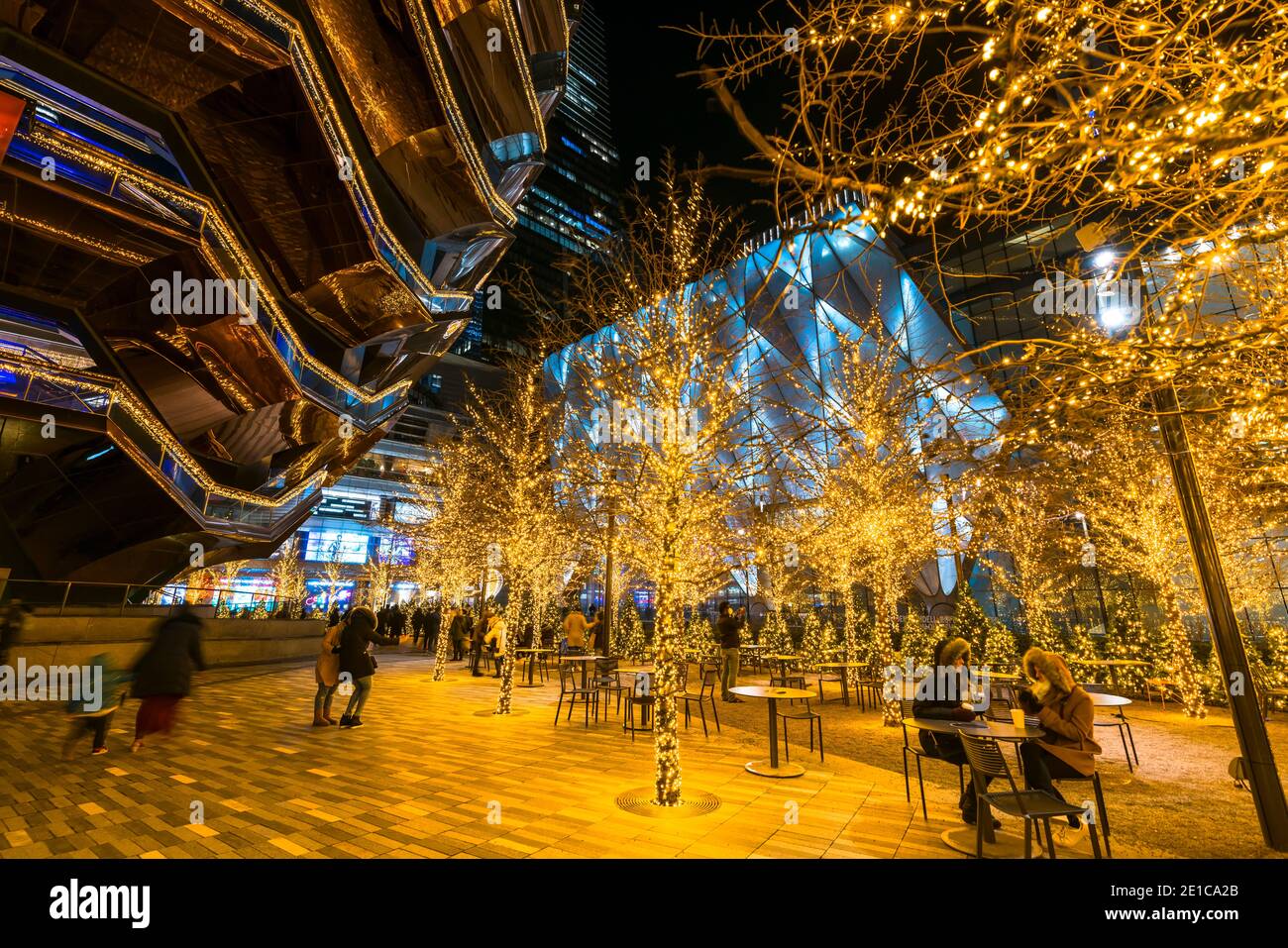 People enjoy watching the Christmas lights at Hudson Yards Stock Photo