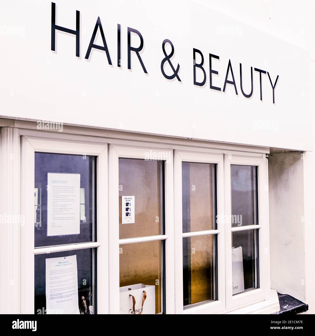 London UK, January 06 2021, Ladies Beauty And Hairdressing Shop Closed