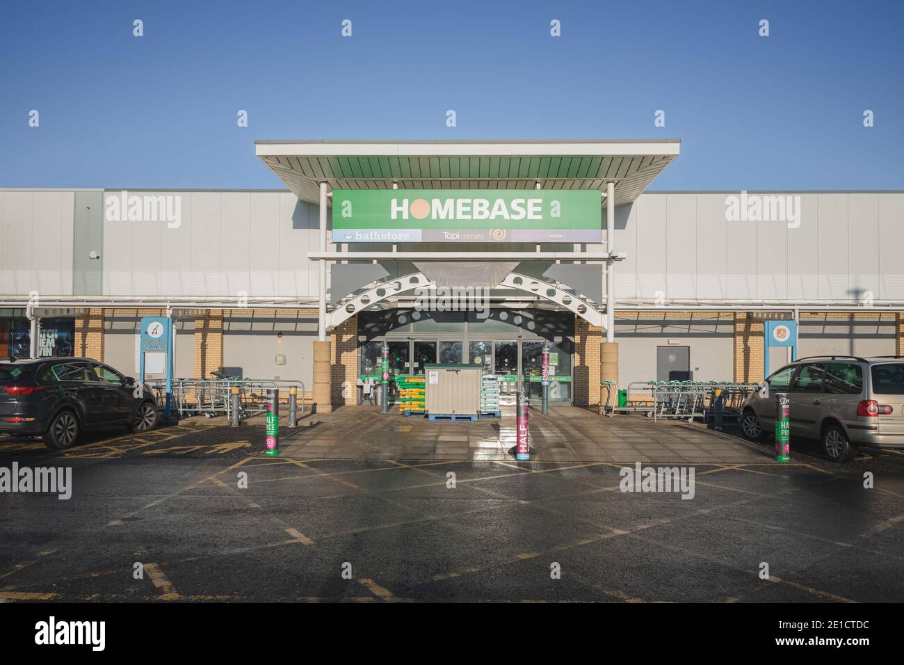 Retail park uk homebase hires stock photography and images Alamy