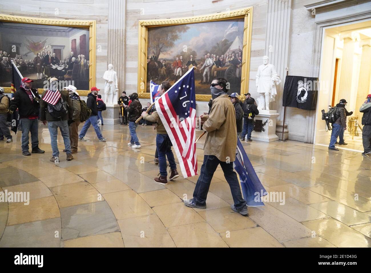 Washington, USA. 06th Jan, 2021. Protestors enter the Capitol building during a joint session of Congress in Washington, DC on Wednesday, January 6, 2021. The joint session of the House and Senate was sent to recess after the breach as it convened to confirm the Electoral College votes cast in November's election. (Photo by Chris Kleponis/Sipa USA) Credit: Sipa USA/Alamy Live News Stock Photo