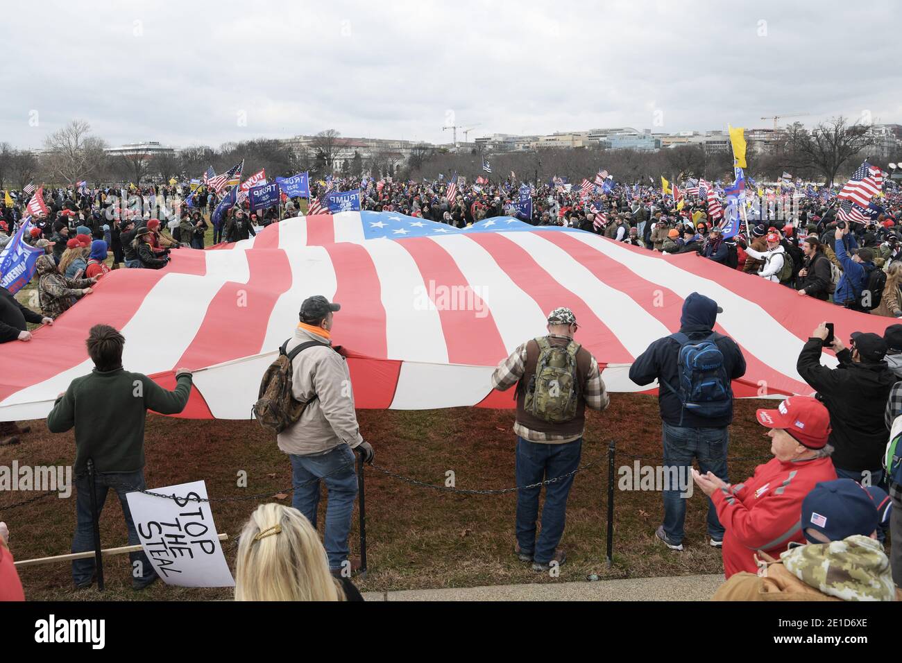 Washington, USA. 06th Jan, 2021. Thousands of TrumpÕs activist gathering at Washington Monument to support President Donald Trump during a rally Save America March, today on January 06, 2021 in Washington DC, USA. (Photo by Lenin Nolly/Sipa USA) Credit: Sipa USA/Alamy Live News Stock Photo
