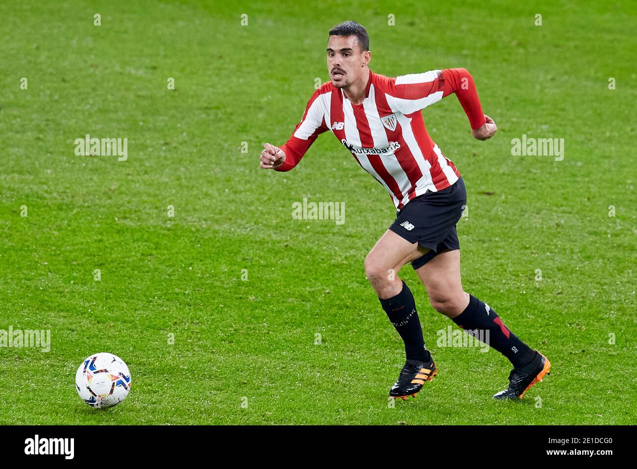 Bilbao, Spain. 06 January, 2021. Dani Garcia of Athletic Club in action during the La Liga match between Athletic Club Bilbao and FC Barcelona played at San Mames Stadium. Credit: Ion Alcoba/Capturasport/Alamy Live News Stock Photo