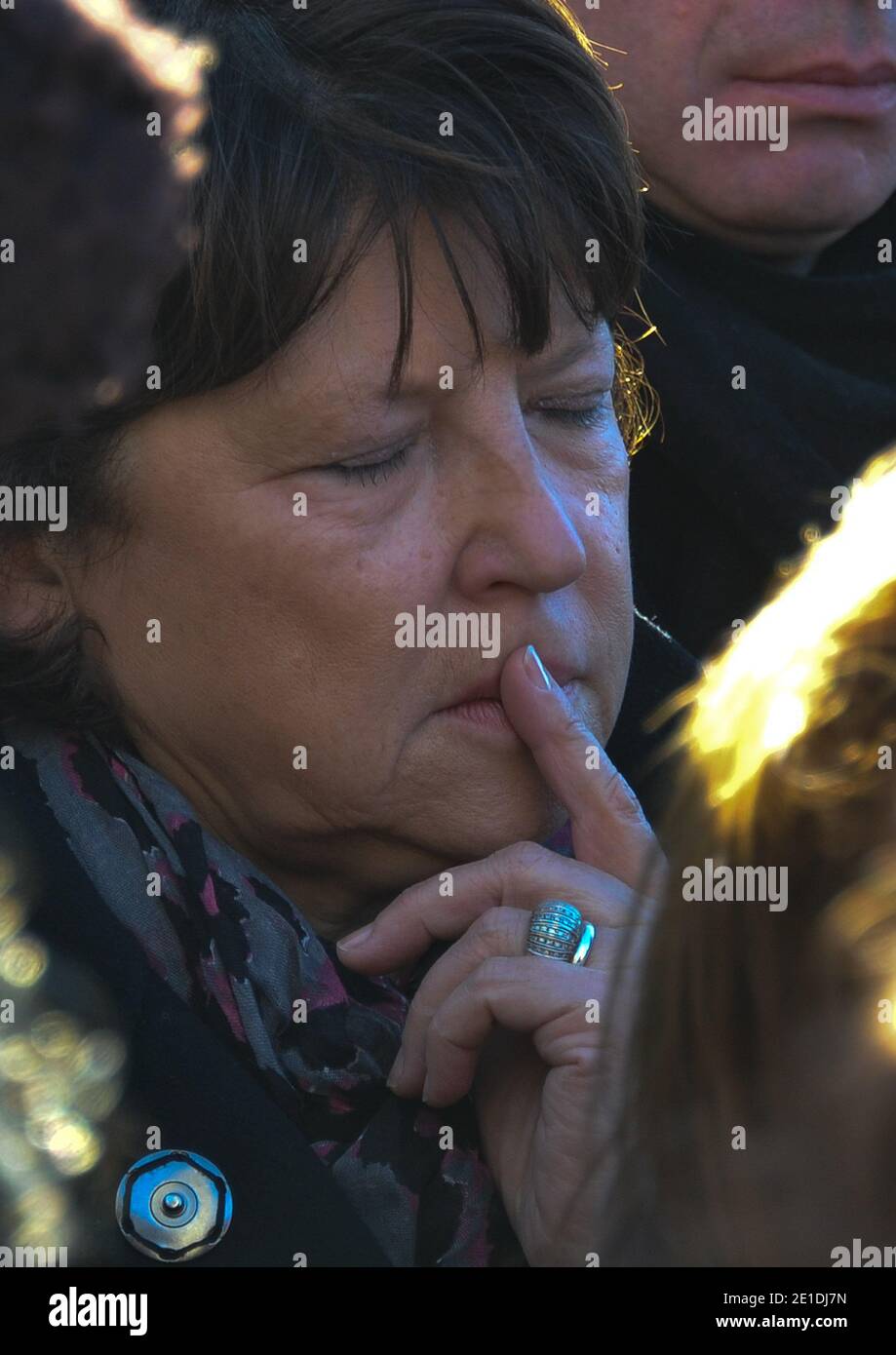 Martine Aubry attends a ceremony to pay tribute to Antoine de Leocour and Vincent Delory, killed last week in Niger, on January 15, 2011. Photo by Christophe Guibbaud/ABACAPRESS.COM Stock Photo