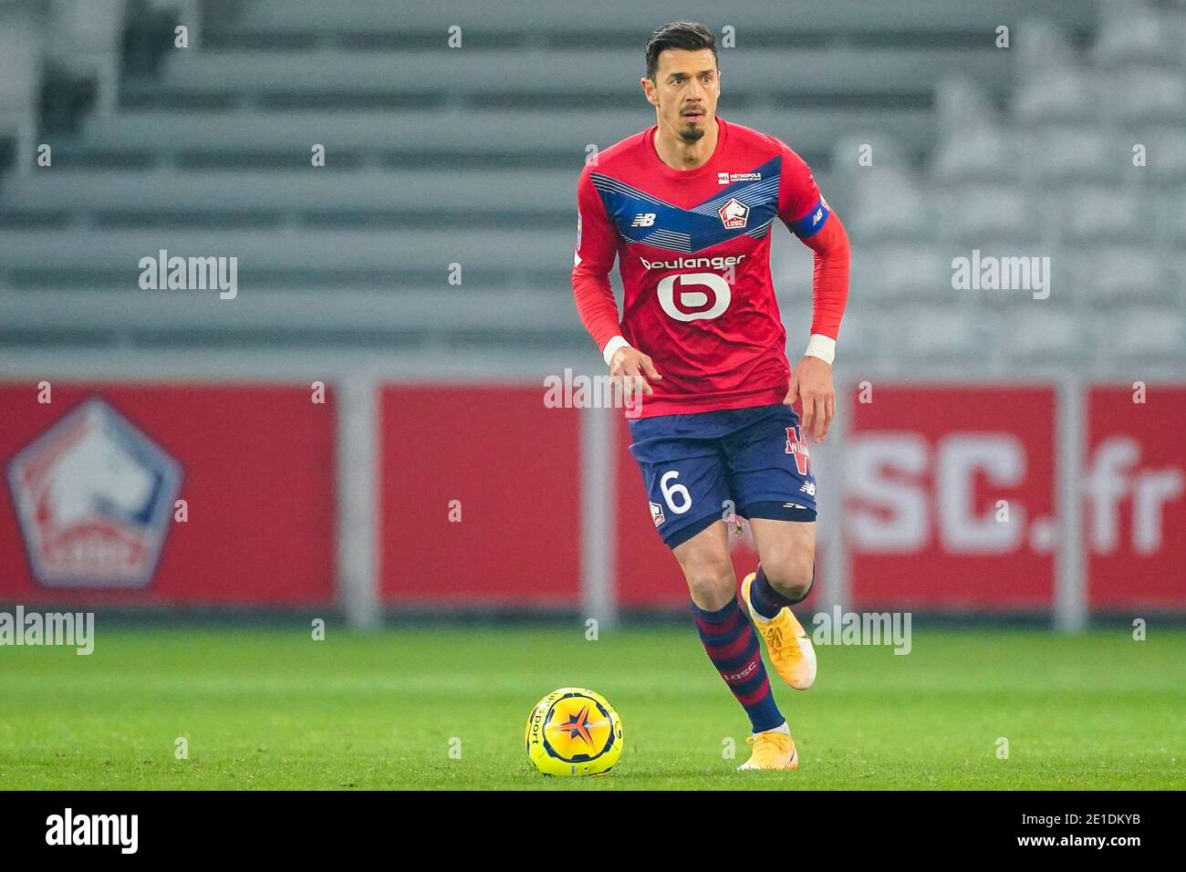 LILLE, FRANCE - JANUARY 6: Jose Fonte of Lille OSC during the Ligue 1 match between Lille OSC and Angers SCO at Stade Pierre Mauroy on January 6, 2021 in Lille, France (Photo by Jeroen Meuwsen/BSR Agency/Alamy Live News)*** Local Caption *** Jose Fonte Stock Photo