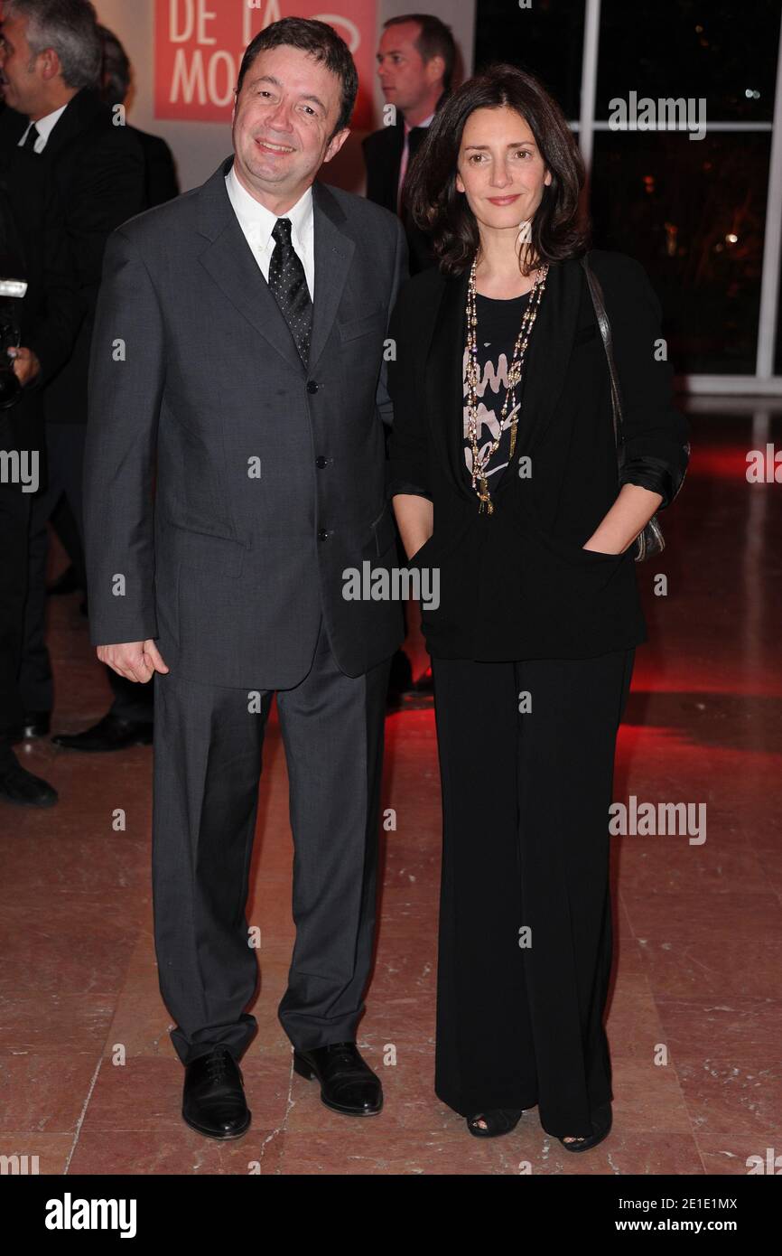 Frederic Bouraly and Valérie Karsenti attending the Sidaction Gala 'Diner de la Mode' held at the Pavillon d'Armenonville in Paris, France on January 27, 2011. Photo by Nicolas Gouhier/ABACAPRESS.COM Stock Photo
