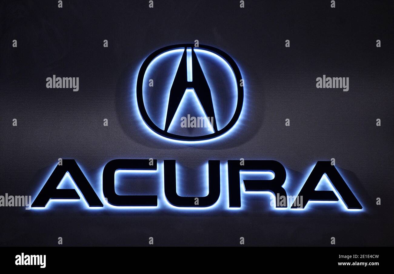 The Acura logo on display at the 2011 Washington Auto Show January 31, 2011  at the