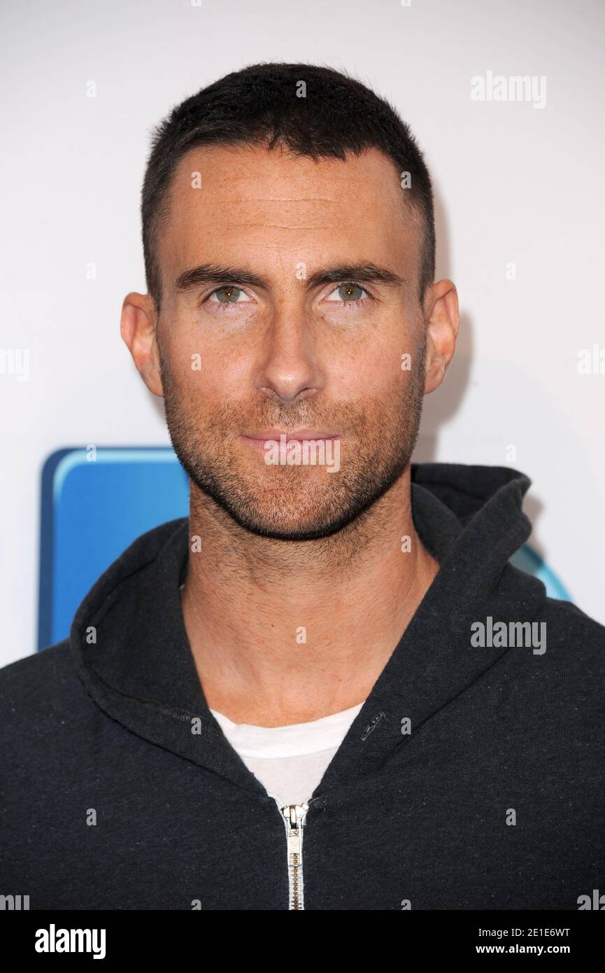 Adam Levine of Maroon 5 arriving at the DirectTv fifth annual celebrity  beach bowl in Dallas, TX, USA on February 5, 2011. Photo by Lionel  Hahn/ABACAPRESS.COM Stock Photo - Alamy
