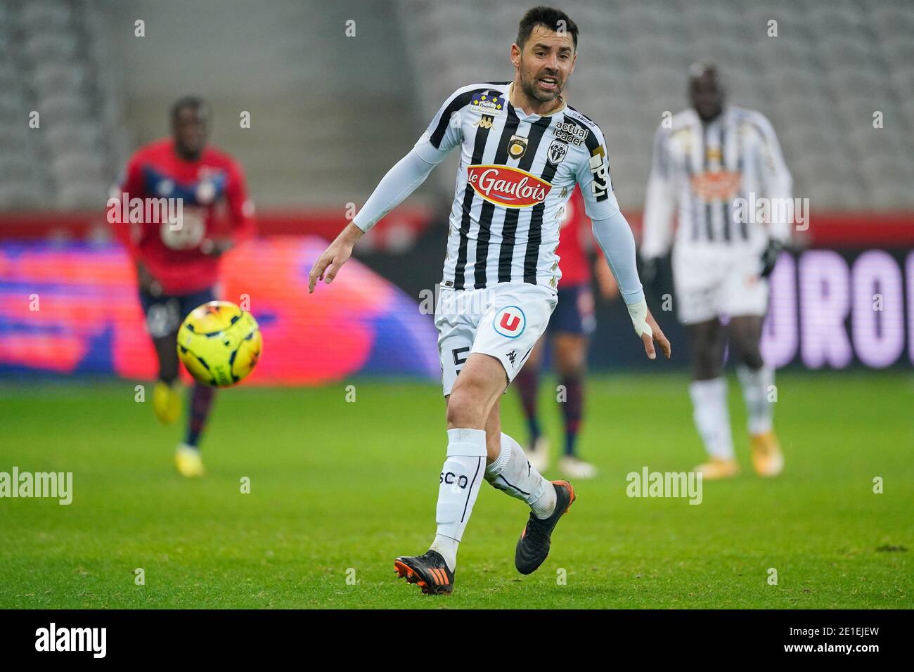 LILLE, FRANCE - JANUARY 6: Pierrick Capelle of Angers SCO during the Ligue 1 match between Lille OSC and Angers SCO at Stade Pierre Mauroy on January 6, 2021 in Lille, France (Photo by Jeroen Meuwsen/BSR Agency/Alamy Live News)*** Local Caption *** Pierrick Capelle Stock Photo