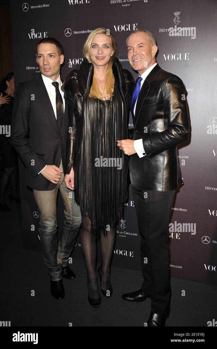 Sarah Marshall and Jean-Claude Jitrois attend the Vogue Party 'Le Petit  Salon Des Jeunes Createurs'