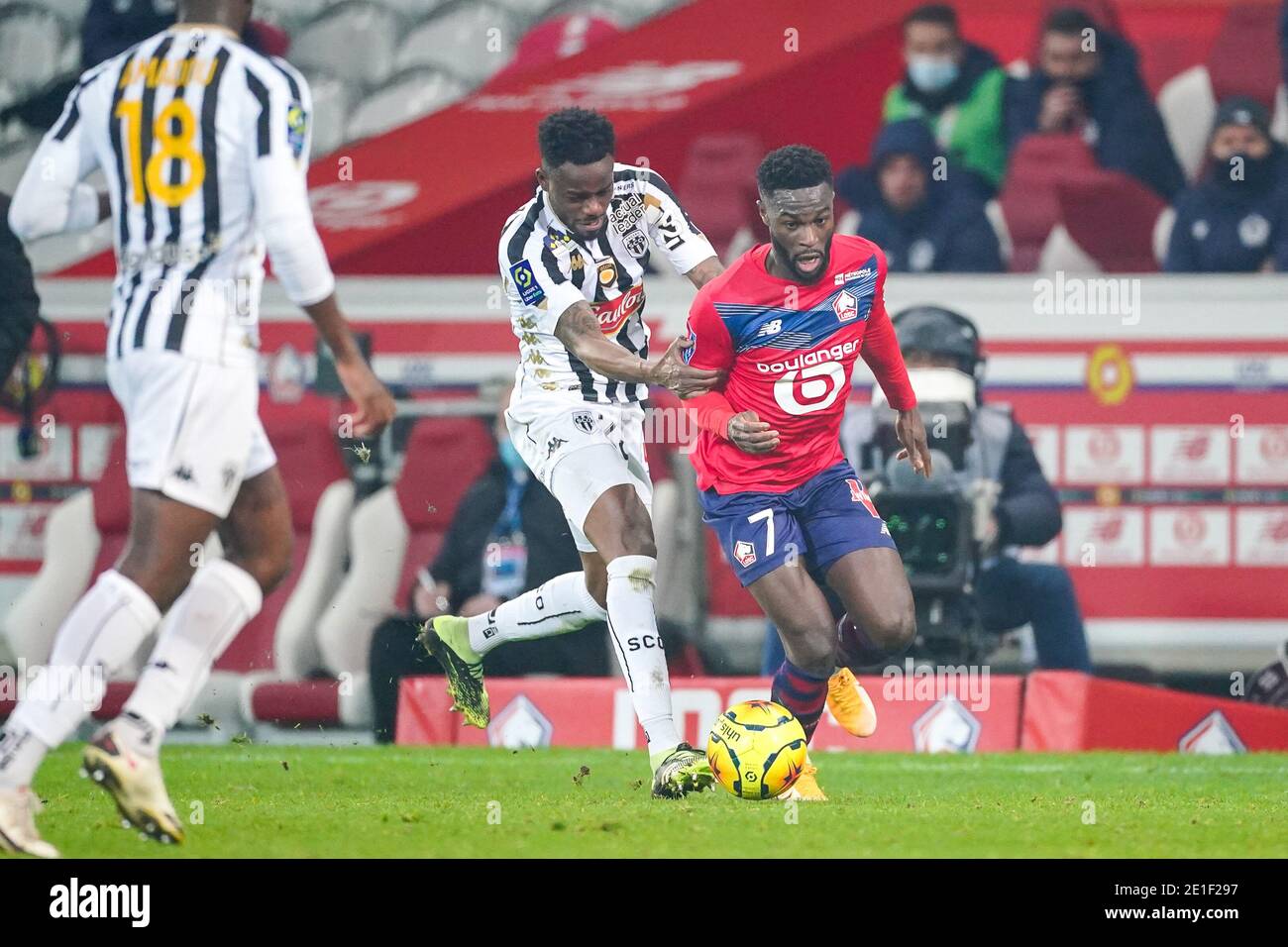 LILLE, FRANCE - JANUARY 6: Abdoulaye Bamba of Angers SCO, Jonathan Bamba of Lille OSC during the Ligue 1 match between Lille OSC and Angers SCO at Stade Pierre Mauroy on January 6, 2021 in Lille, France (Photo by Jeroen Meuwsen/BSR Agency/Alamy Live News)*** Local Caption *** Abdoulaye Bamba, Jonathan Bamba Stock Photo
