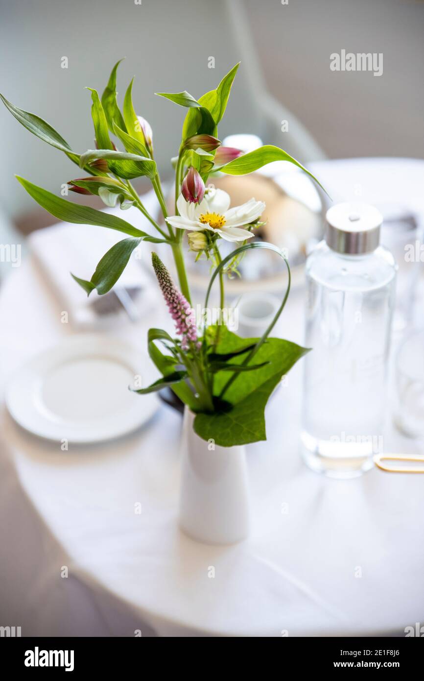 bouquet of flower in patient room Stock Photo Alamy