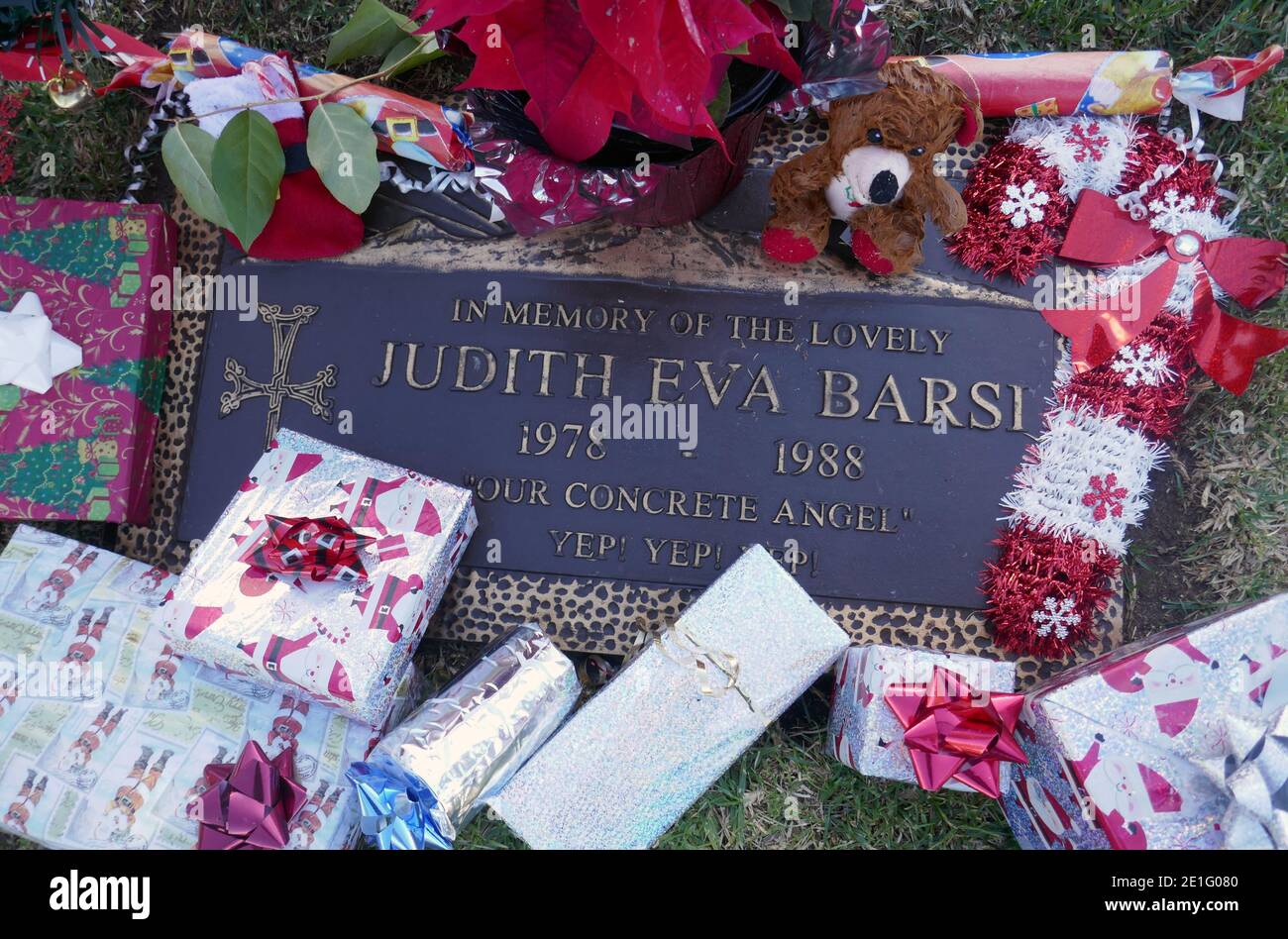 Los Angeles, California, USA 29th December 2020 A general view of atmosphere of actress Judith Barsi's grave at Forest Lawn Hollywood Hills Memorial Park on December 29, 2020 in Los Angeles, California, USA. Photo by Barry King/Alamy Stock Photo Stock Photo