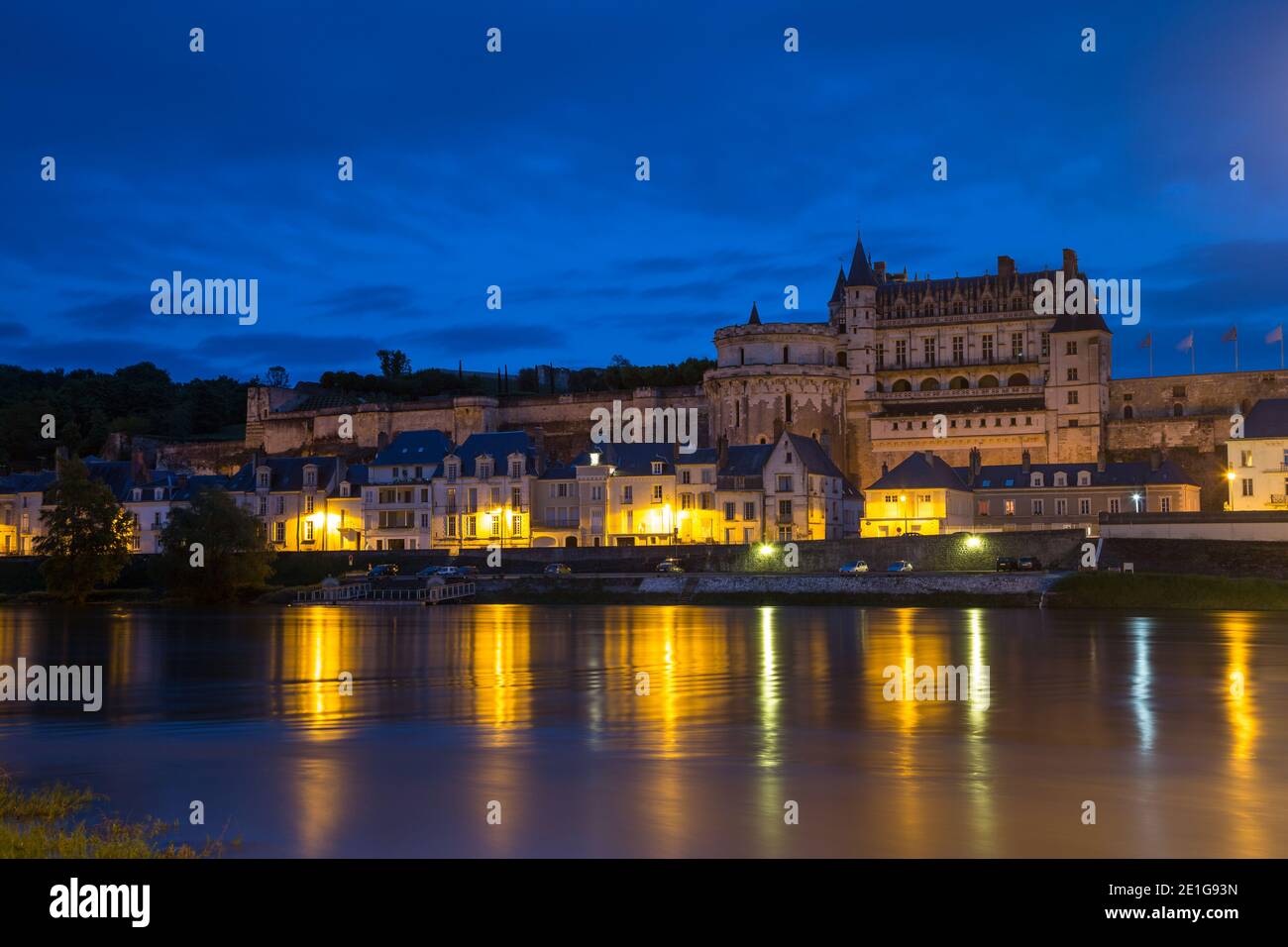 River loire france night view hi-res stock photography and images - Alamy