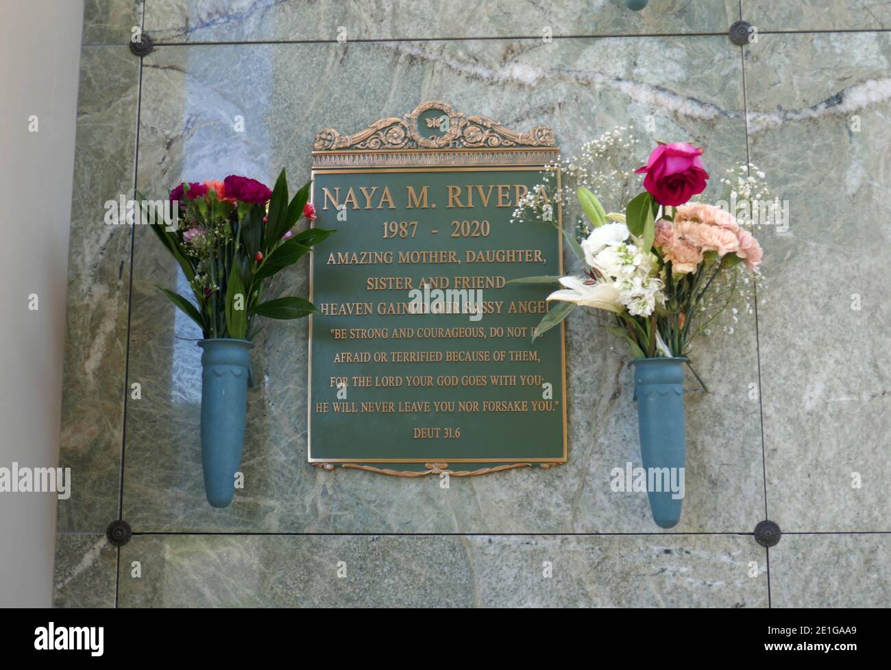 Los Angeles California Usa 29th December 2020 A General View Of Atmosphere Of Actress Singer Naya Rivera S Grave At Forest Lawn Hollywood Hills Memorial Park On December 29 2020 In Los Angeles California