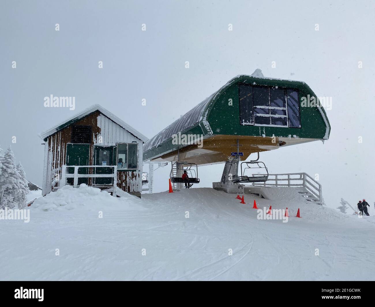 Quad chairlift hires stock photography and images Alamy