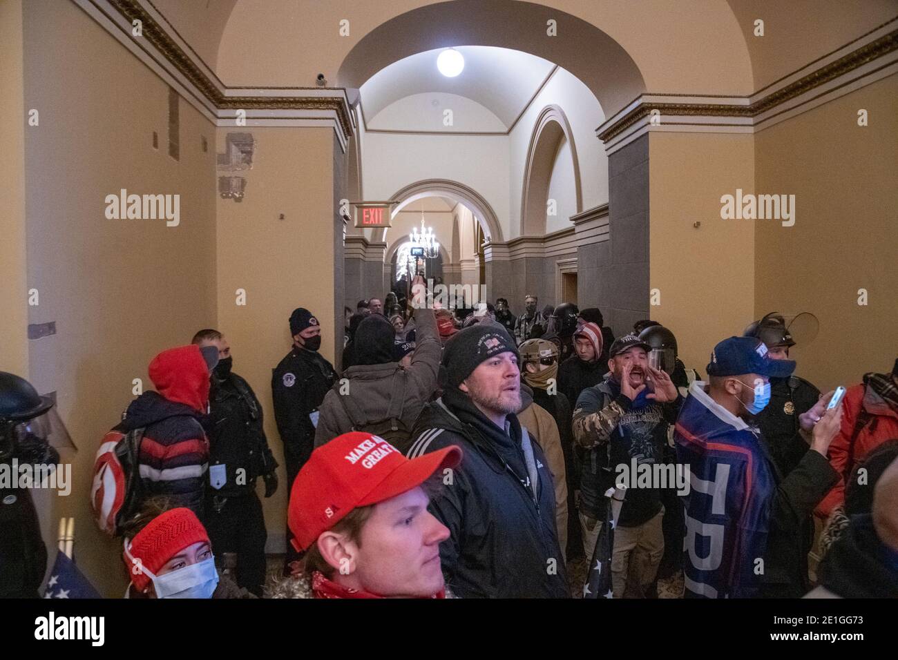 Washington, USA. 06th Jan, 2021. Supporters of President Trump storm the United States Capitol building in Washington, DC on January 6, 2021. The joint session of the House and Senate was sent to recess after the breach as it convened to confirm the Electoral College votes cast in November's election. (Photo by Matthew Rodier/Sipa USA) Credit: Sipa USA/Alamy Live News Stock Photo