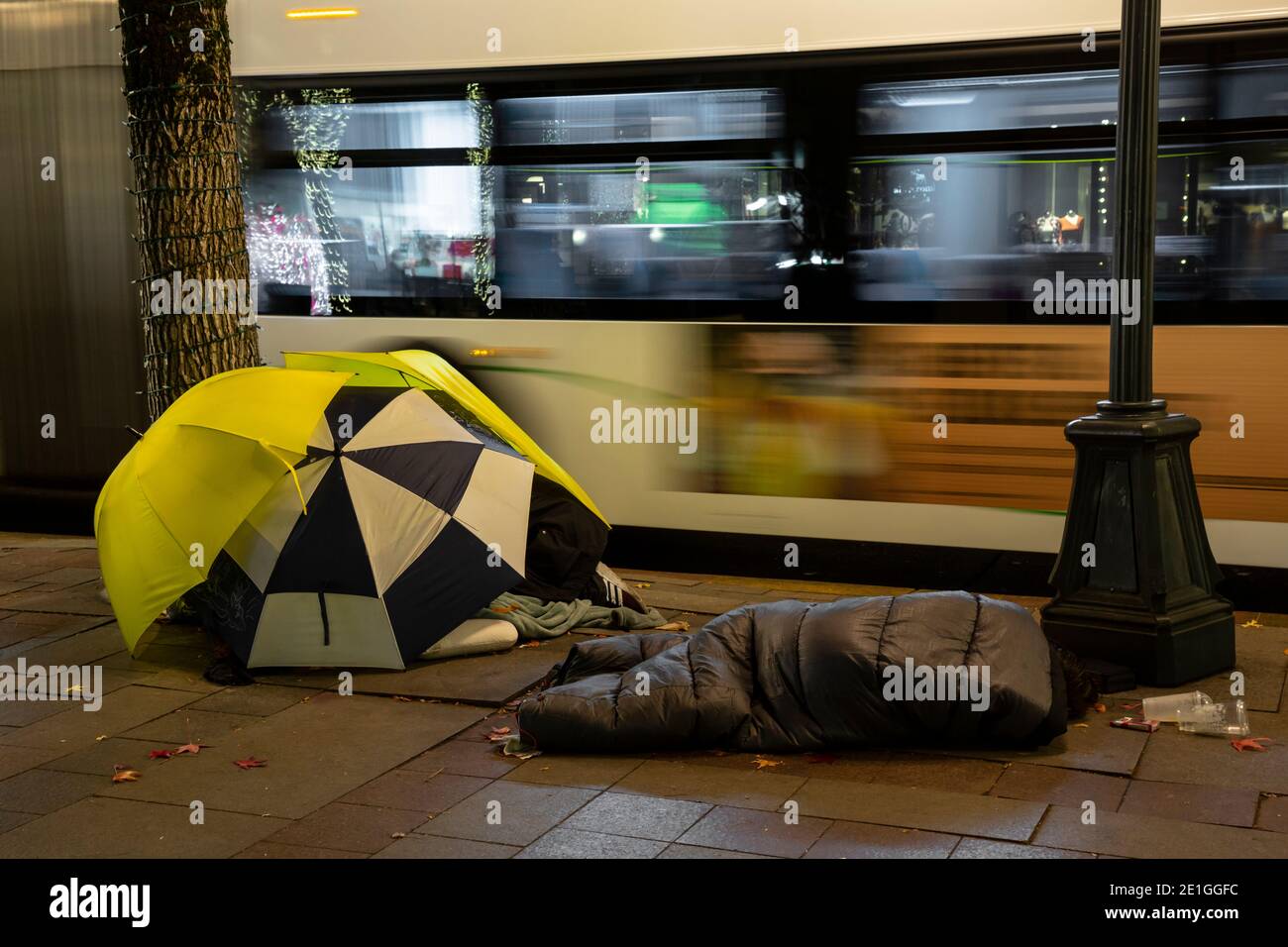 Homeless in tent in park hi-res stock photography and images - Alamy