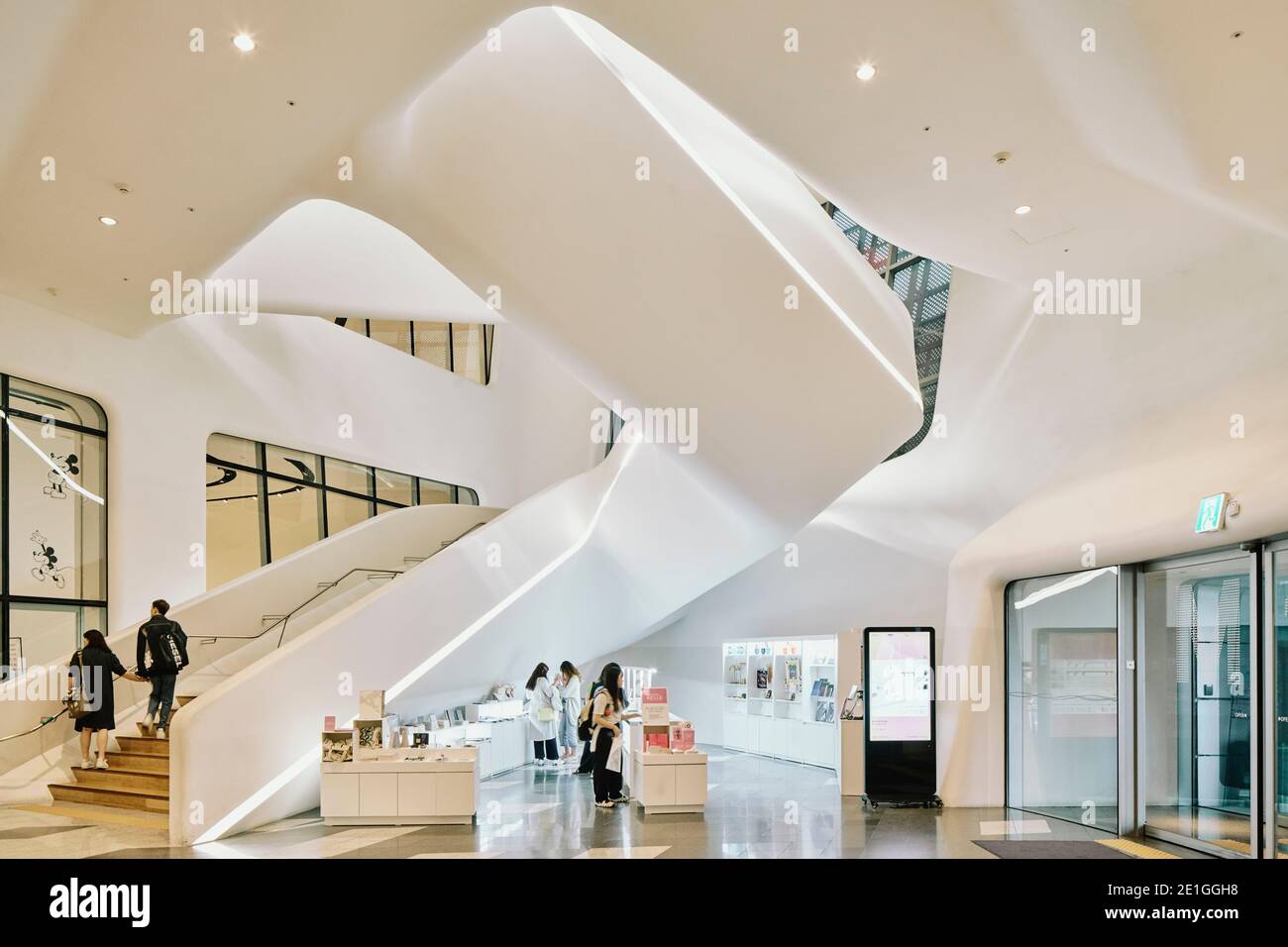 Interior view of Dongdaemun Design Plaza, also known as DDP, a cultural hub at the centre of Dongdaemun, a historic district of Seoul, South Korea. Stock Photo