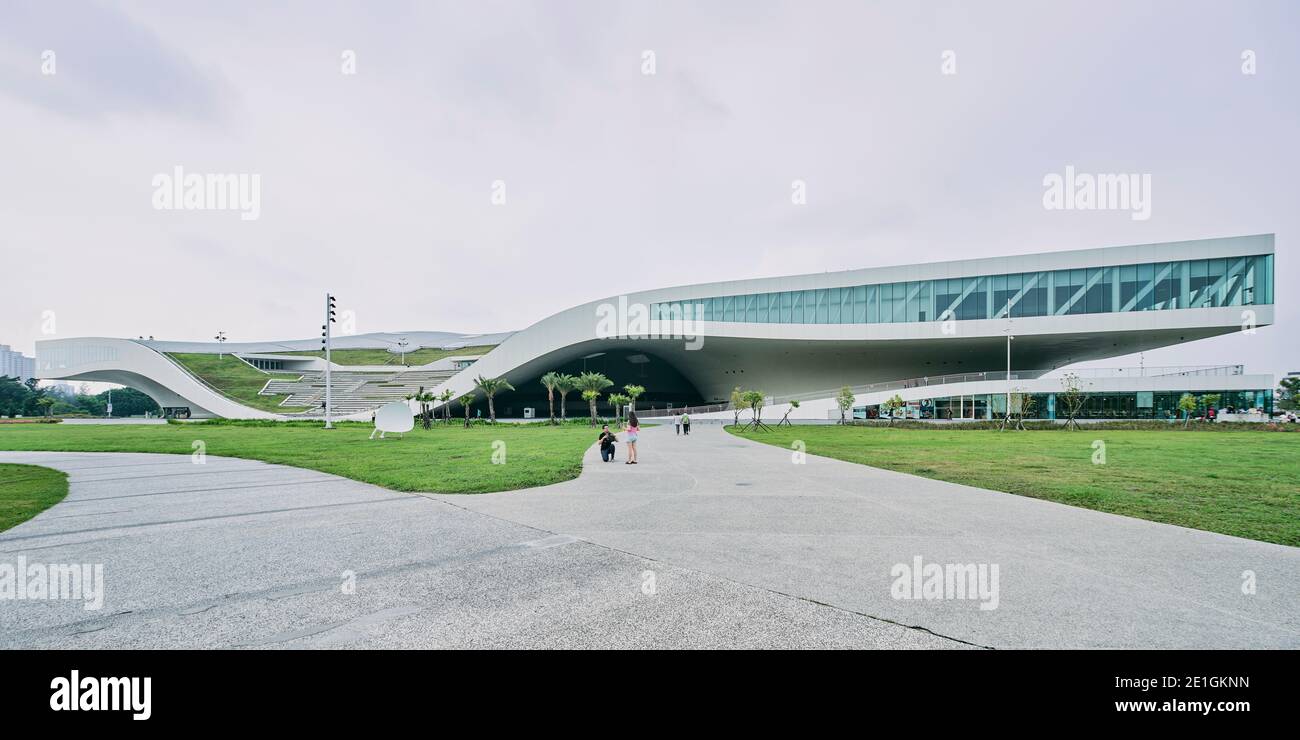 Exterior view of the National Kaohsiung Centre for the Arts in Weiwuying Metropolitan Park, Kaohsiung, Taiwan. Stock Photo