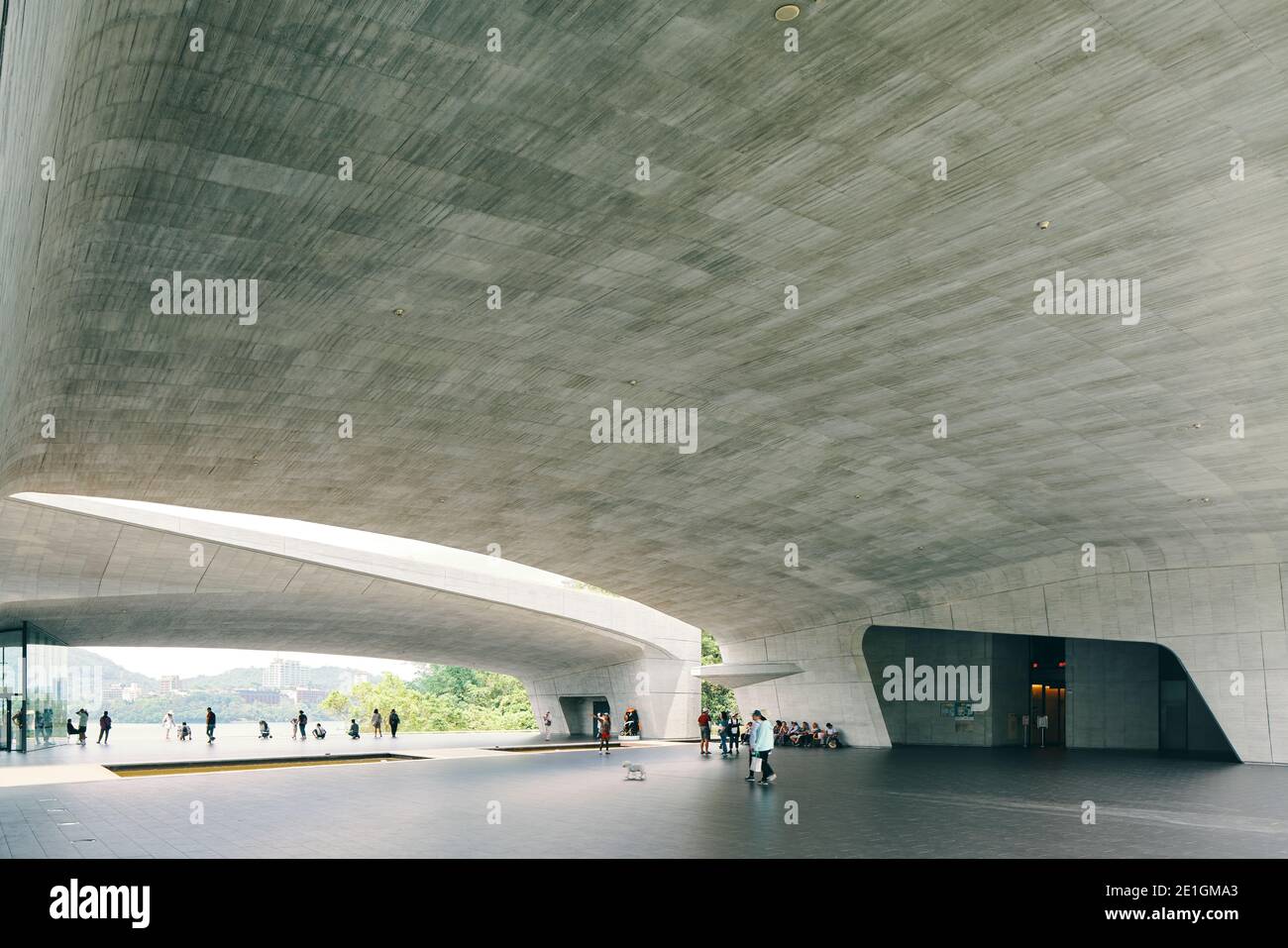 Exterior view of the Xiangshang Visitor Center in Sun Moon Lake, Nantou County, Taiwan, a sleek and harmonious concrete building. Stock Photo