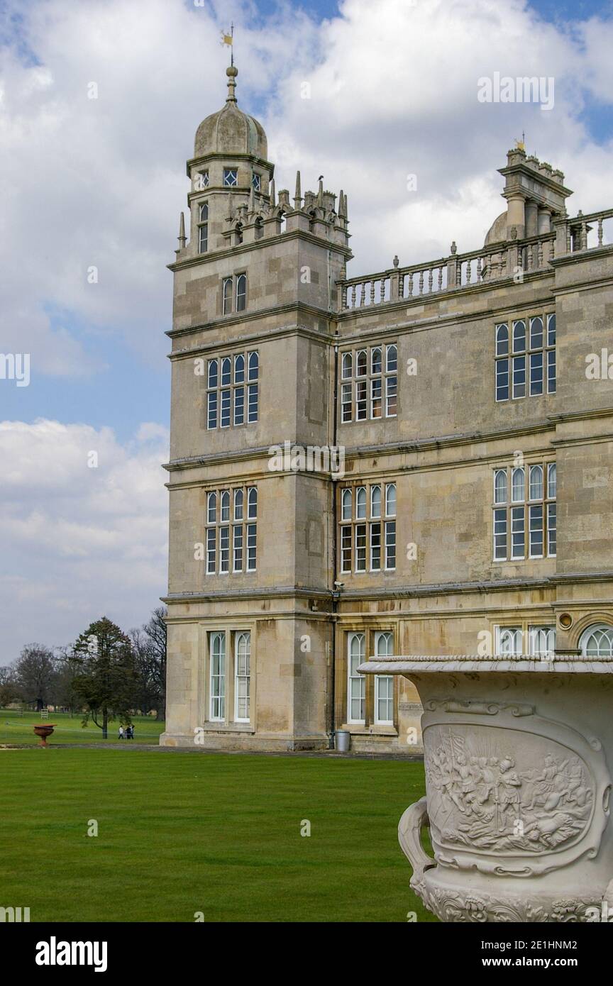 Burghley House Is A Grand Sixteenth Century Country House Stamford Lincolnshire England Home To William Cecil The First Lord Burghley Stock Photo Alamy Burghley House Is A Grand Sixteenth Century Country House Stamford Lincolnshire England Home To William Cecil The First Lord Burghley Stock Photo Alamy