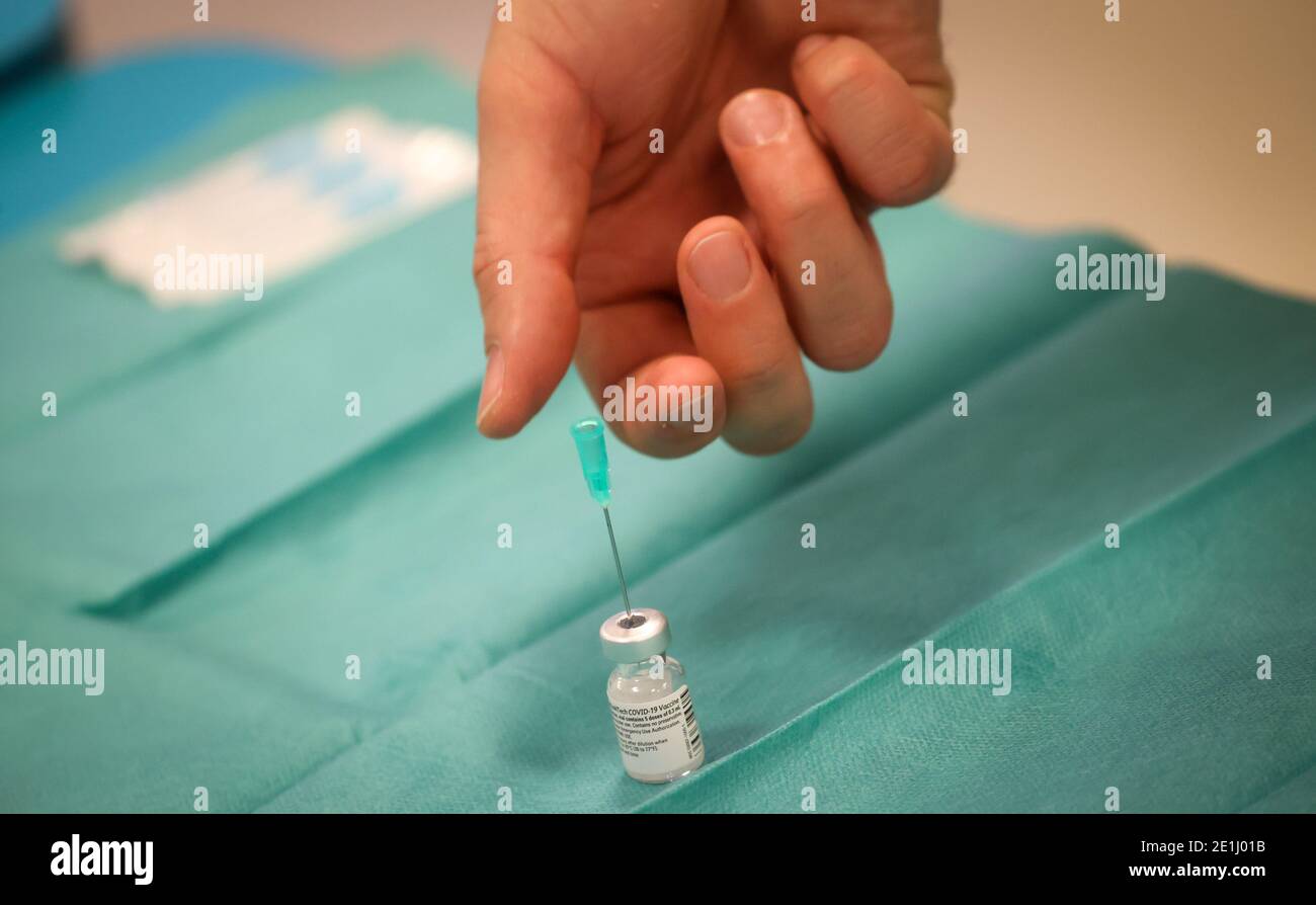Illustration picture shows preparation of a vaccine shot, during the vaccination of the residents of the Quietude elderly home in Montigny-le-Tilleul, Stock Photo