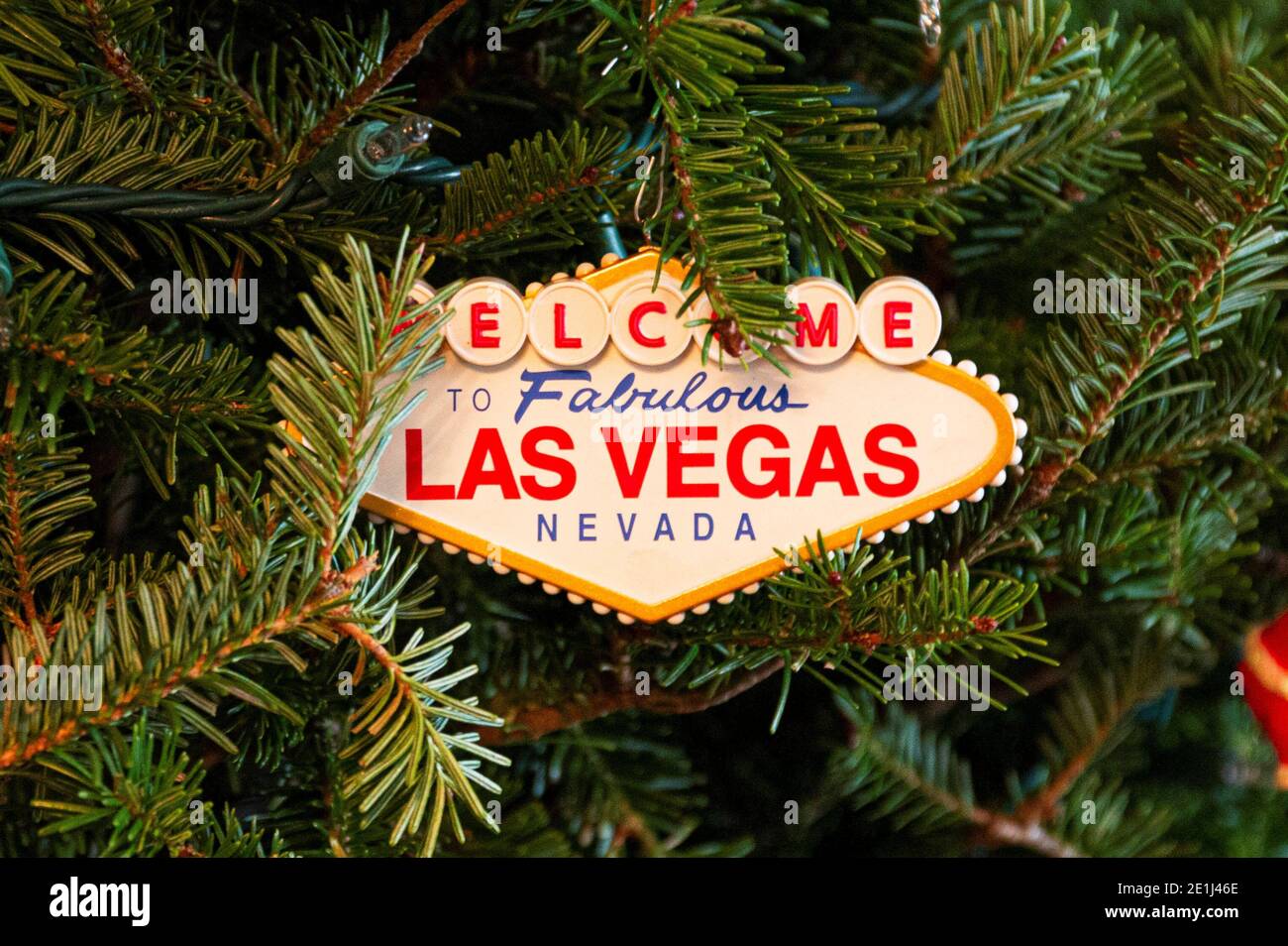 Las Vegas Welcome Sign Holiday Christmas Hanging Tree Ornament Come Back Soon 