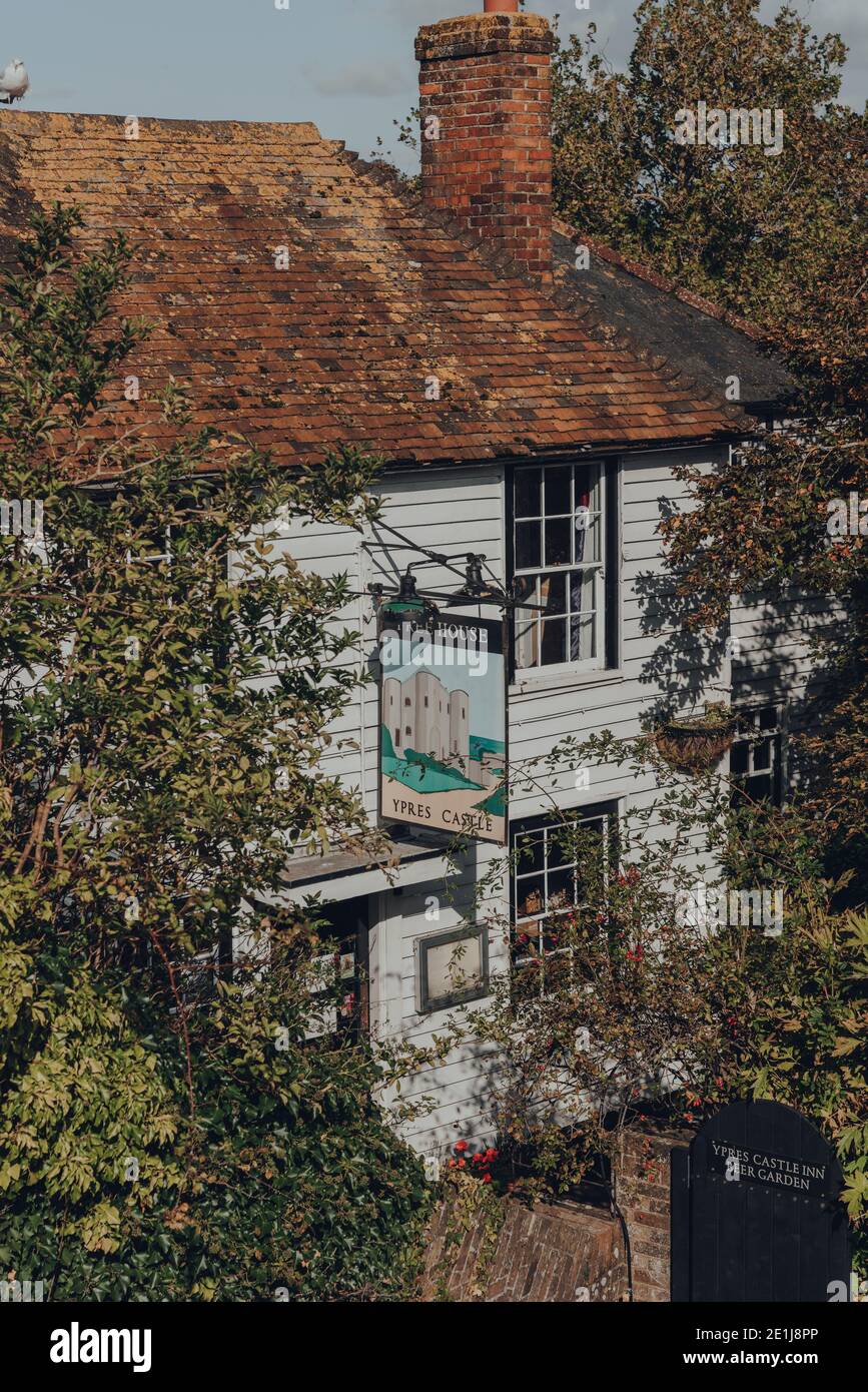 Ypres castle inn sign hi-res stock photography and images - Alamy
