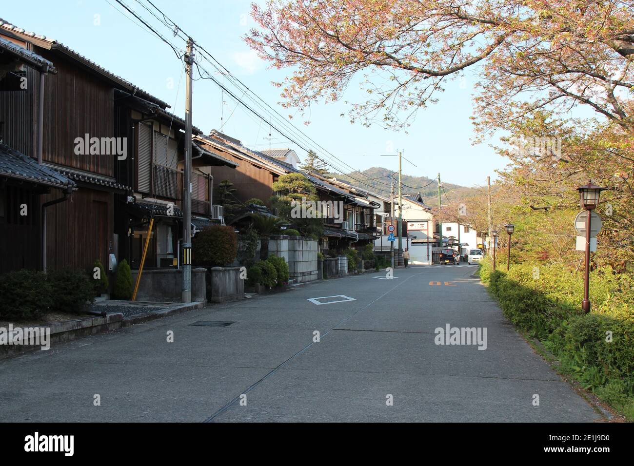 alley and houses in iwakuni in japan Stock Photo Alamy