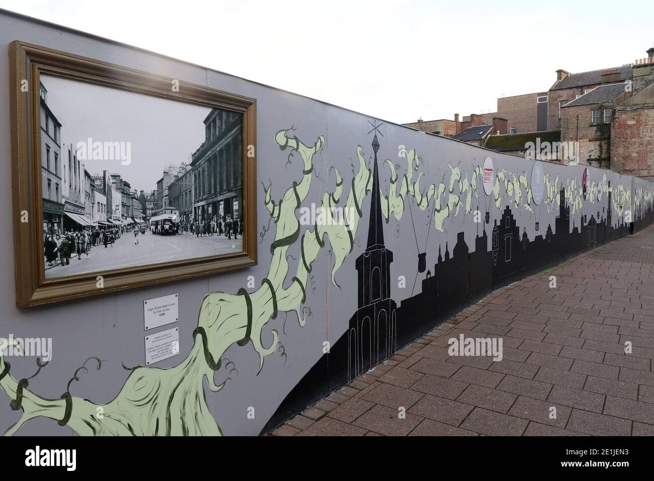 Ayr, Ayrshire, Scotland, UK. High St Painted mural on fence at gap site