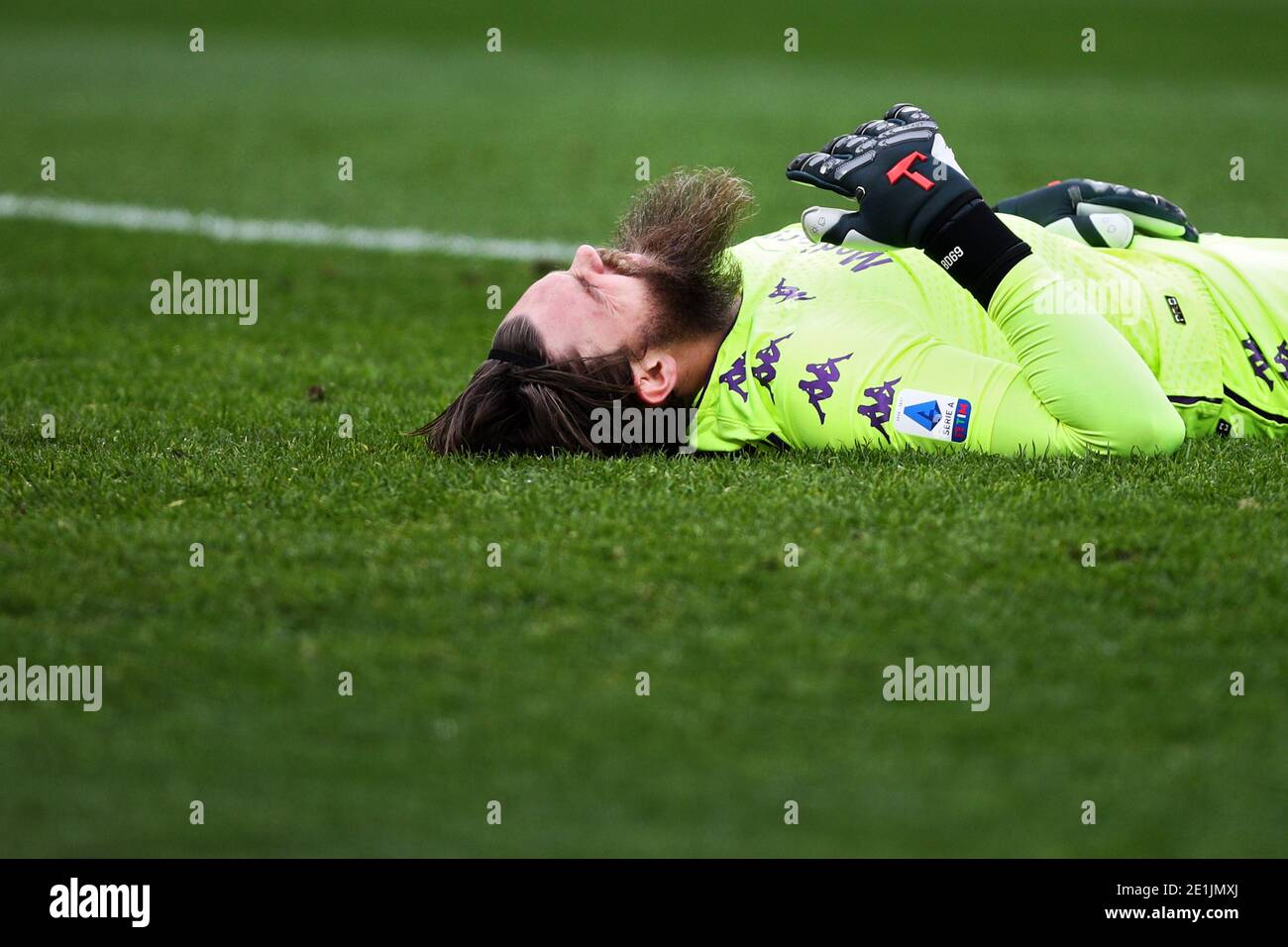 Goalkeeper of Fiorentina Bartlomiej Dragowski reacts after being injured during the Italian championship Serie A football m / LM Stock Photo