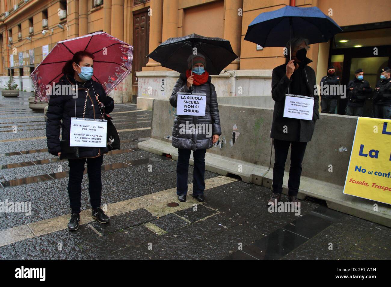 Today all schools of all class and levels should be reopened throughout the regional territory of Campania, as ordered by the Ministry of Education. The Decree number 1 of the Campania Region, has postponed the opening for kindergarten and the first two classes of primary school to the day 11 January. The other classes of the elementary school will enter the day 18 January. Finally, the middle schools and high schools on the day 25 January.Protest of teachers and students in front of the Offices of the Campania Region . They complain about the closure of schools for too long and the lack of fu Stock Photo