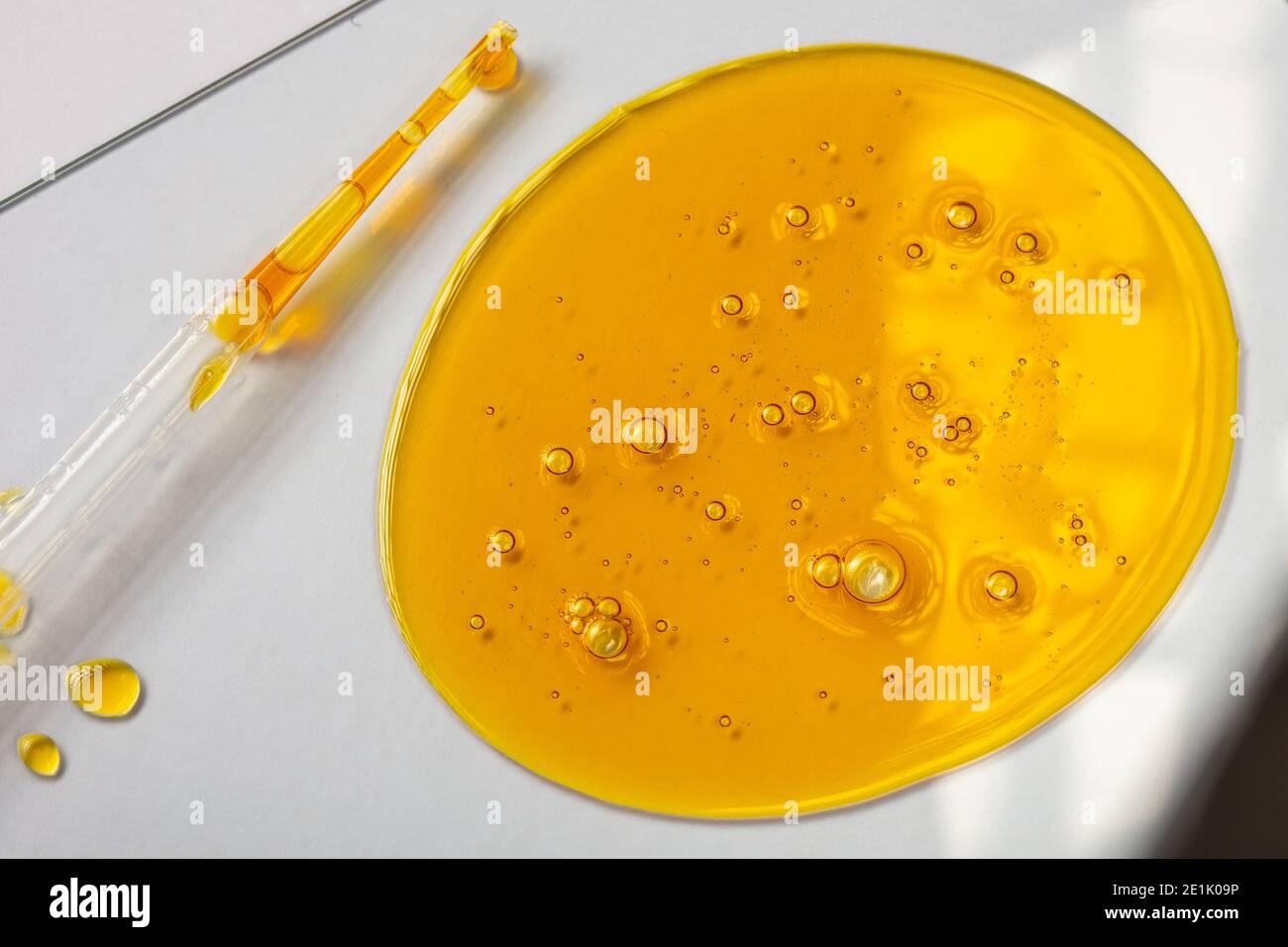 Viscous liquid hires stock photography and images Alamy