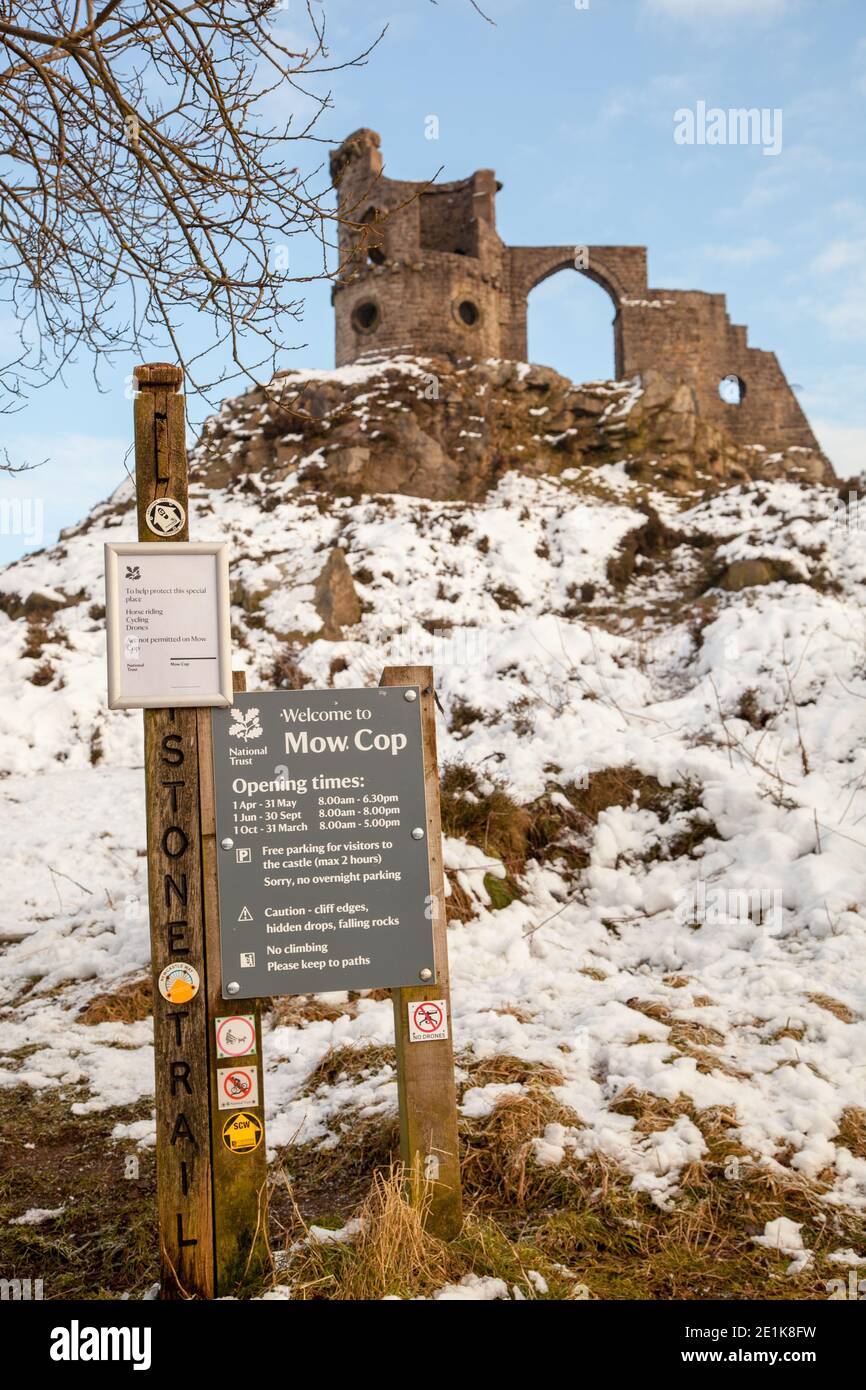 Mow Cop castle, the folly of a ruined castle in snow during winter, standing on the Gritstone trail and South Cheshire way long distance footpaths Stock Photo