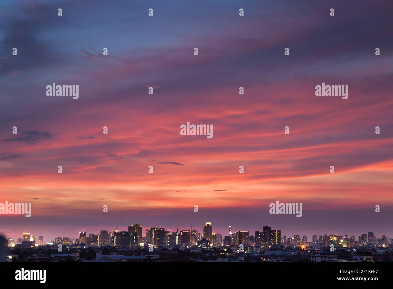 Night view color city sunset hi-res stock photography and images - Alamy