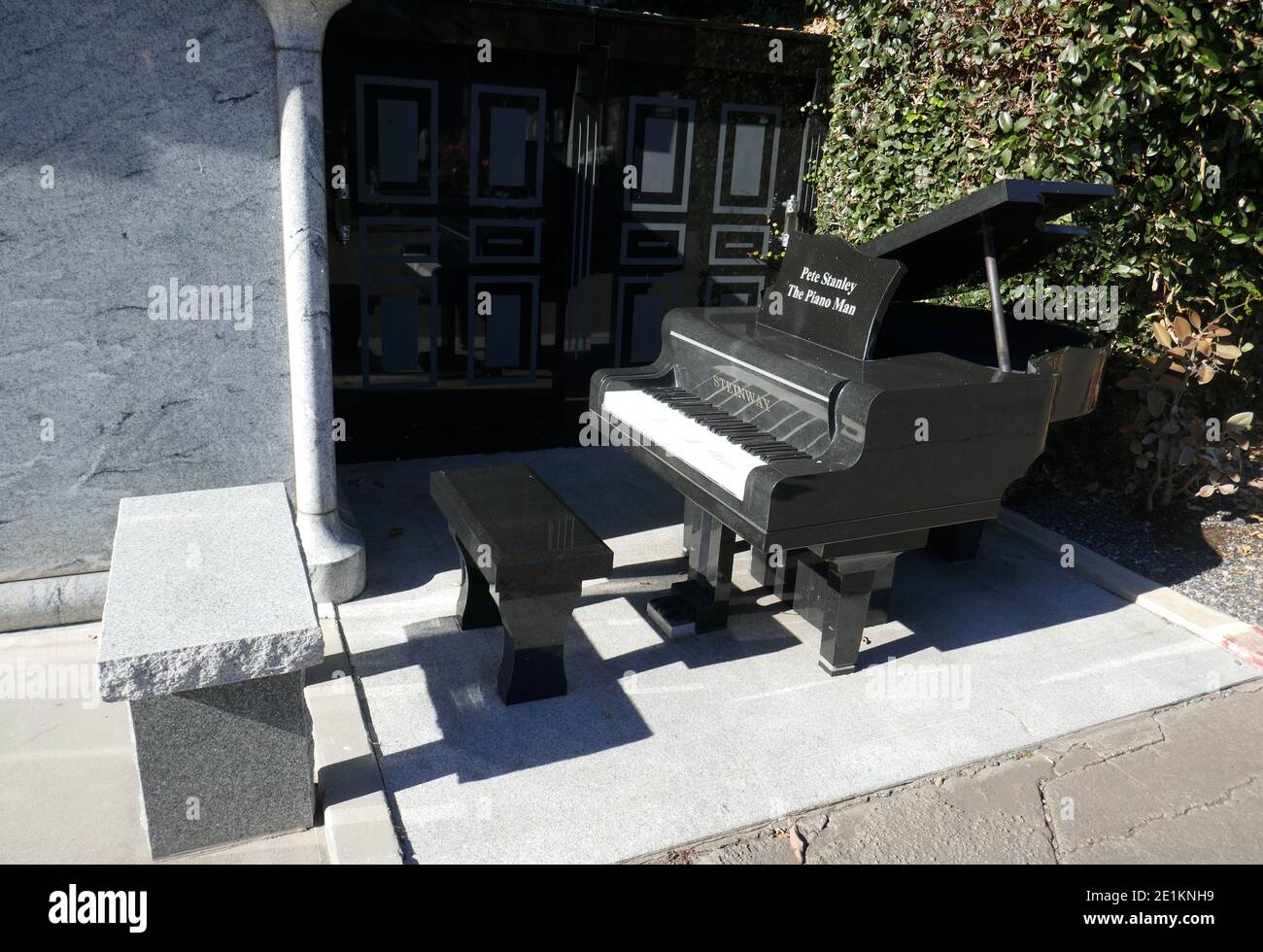 Los Angeles, California, USA 31st December 2020 A general view of  atmosphere of Pete Stanley, The Piano Man's Grave at Hollywood Forever  Cemetery on December 31, 2020 in Los Angeles, California, USA.