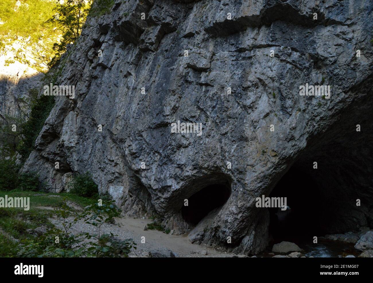 Pestera de la nara - old natural cave, Spectacular river tunnel at ...
