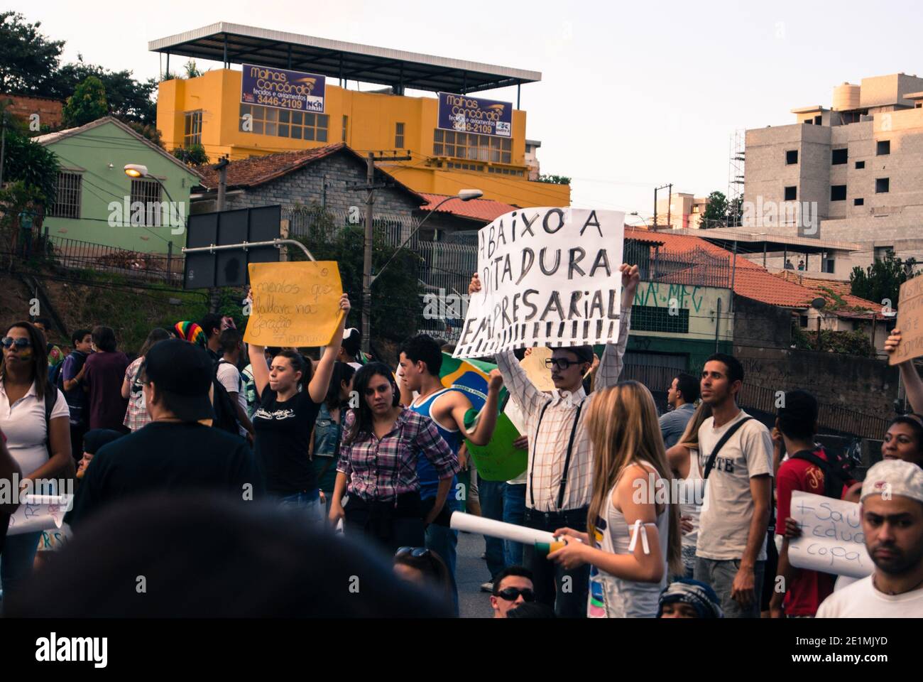 BELO HORIZONTE, MINAS GERAIS, BRAZIL - JUNE 19, 2013: Protesters against the world cup blocking avenue Stock Photo