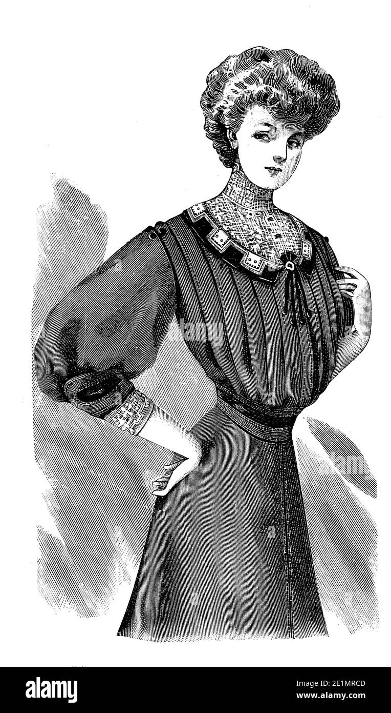 ladies Fashion 1907, long and elegant lines with corset to achieve a  narrow-waisted figure, full chest and curvy hips, completed with Gibson girl hairstyle Stock Photo